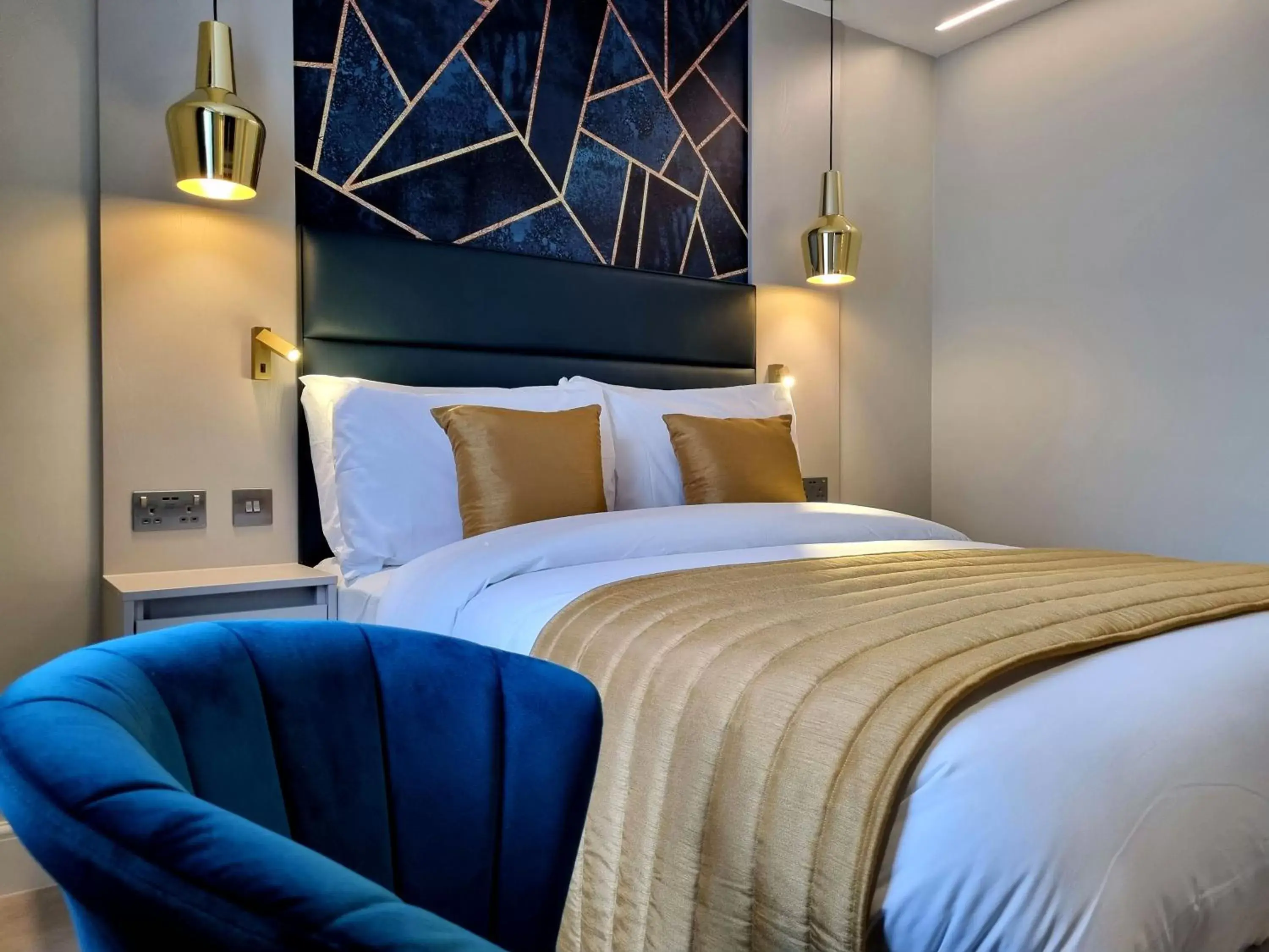 Double Studio Lower Ground floor No Windows in NOX Edgware Road Double Studio Lower Ground floor No Windows in NOX Edgware Road