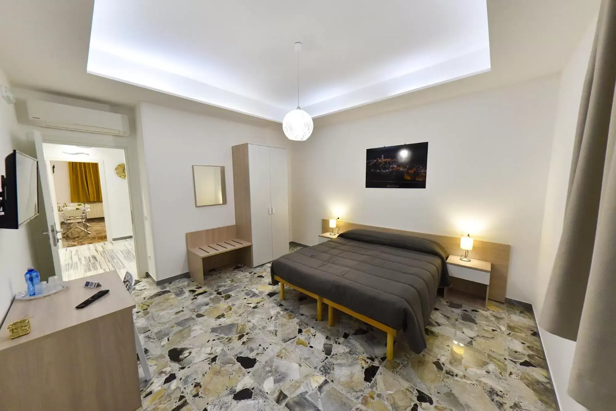 Triple Room with Private Bathroom in Ripahome B&B Triple Room with Private Bathroom in Ripahome B&B