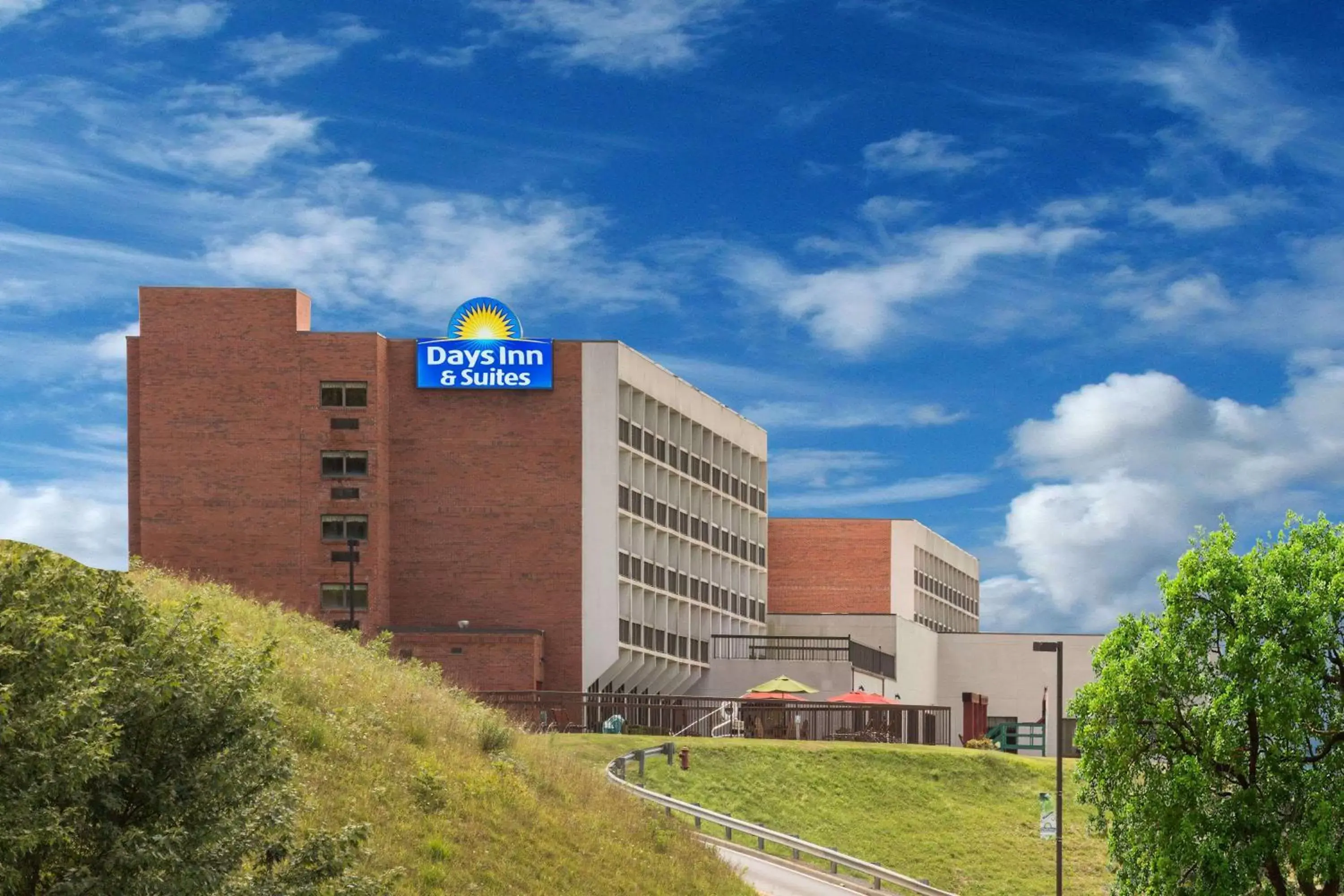 Days Inn & Suites by Wyndham Sutton Flatwoods Days Inn & Suites by Wyndham Sutton Flatwoods