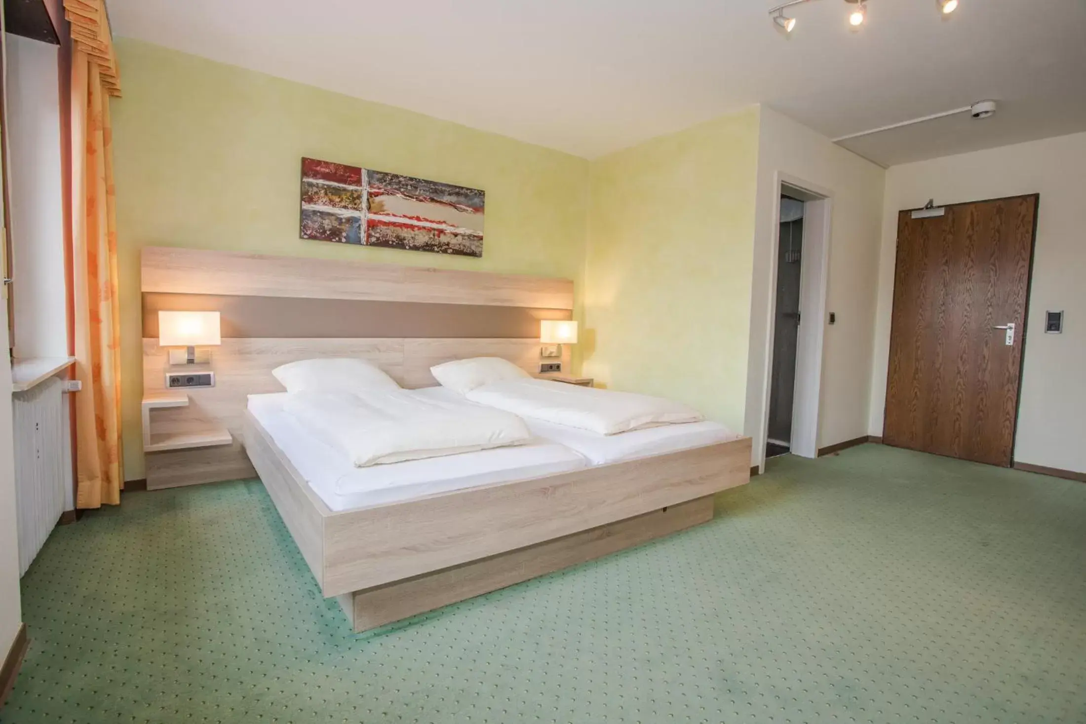 Quadruple Room in Frühstückshotel Landgasthof Kramer Quadruple Room in Frühstückshotel Landgasthof Kramer