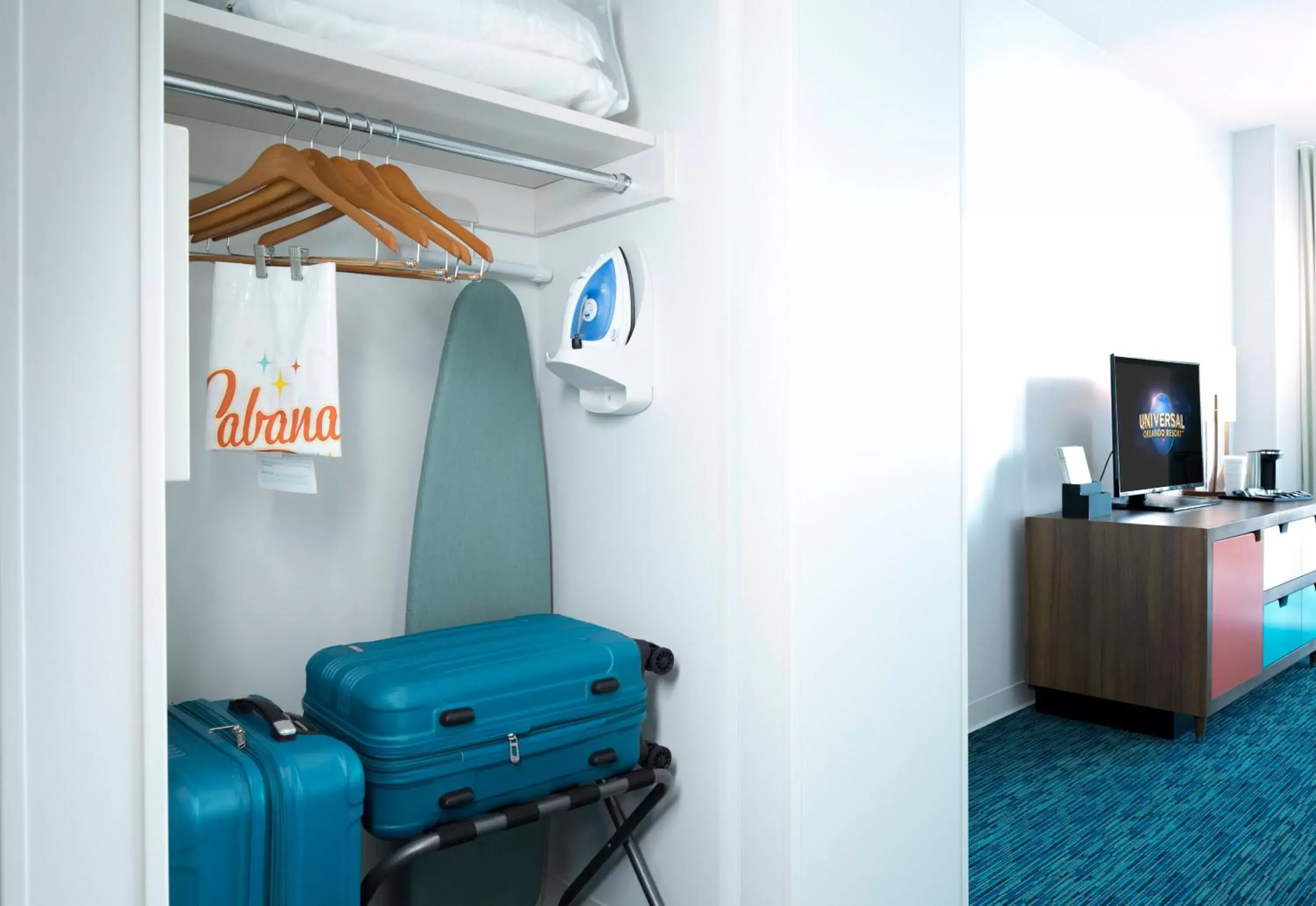 Standard Room with Water Park View (Includes Early Park Admission) in Universal's Cabana Bay Beach Resort Standard Room with Water Park View (Includes Early Park Admission) in Universal's Cabana Bay Beach Resort