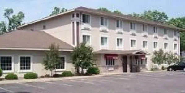 Budget Host Inn & Suites North Branch Budget Host Inn & Suites North Branch