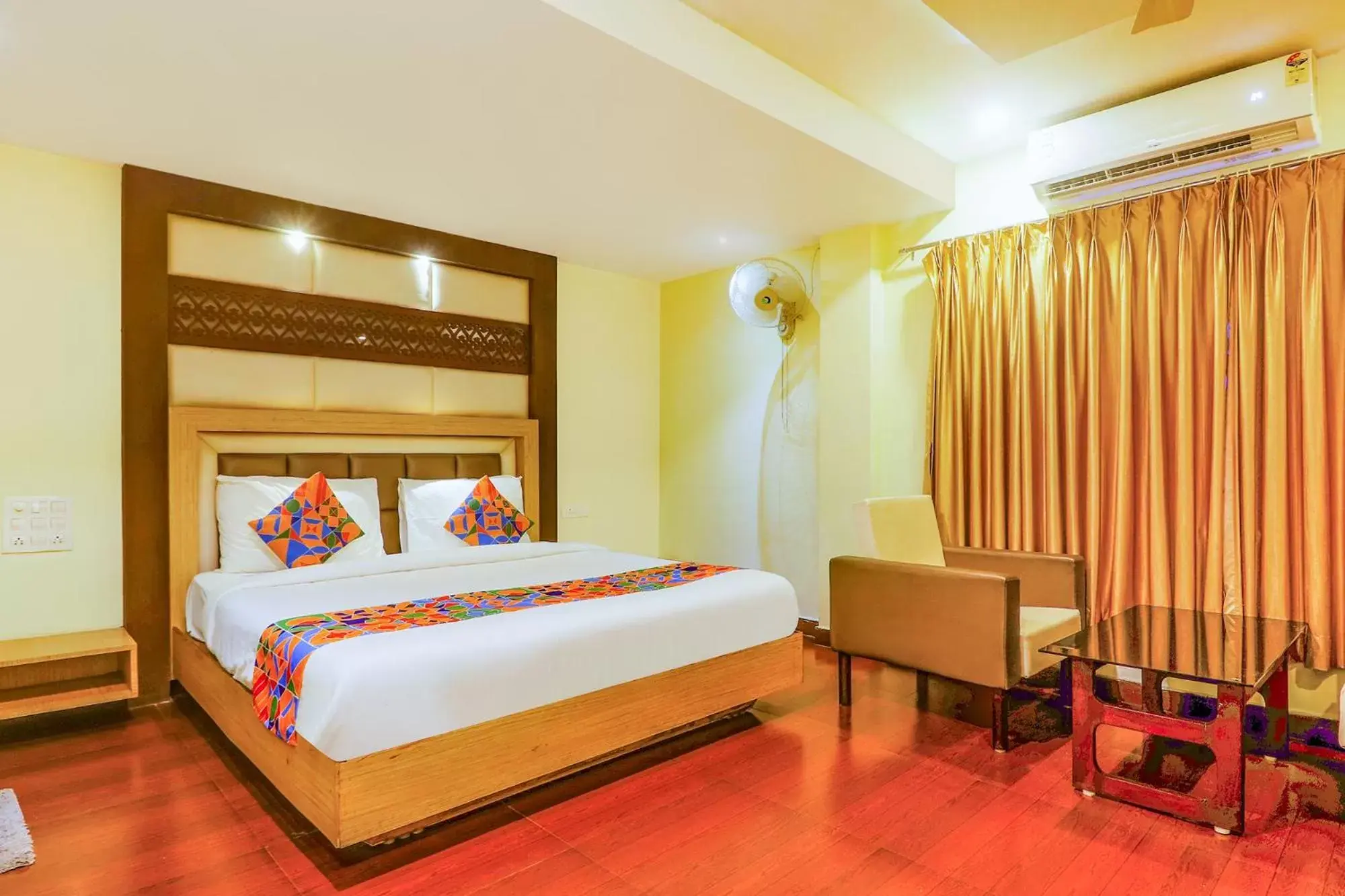 Suite - single occupancy in FabHotel Keerthi's Anupama - Nr Indira Gandhi Stadium Suite - single occupancy in FabHotel Keerthi's Anupama - Nr Indira Gandhi Stadium