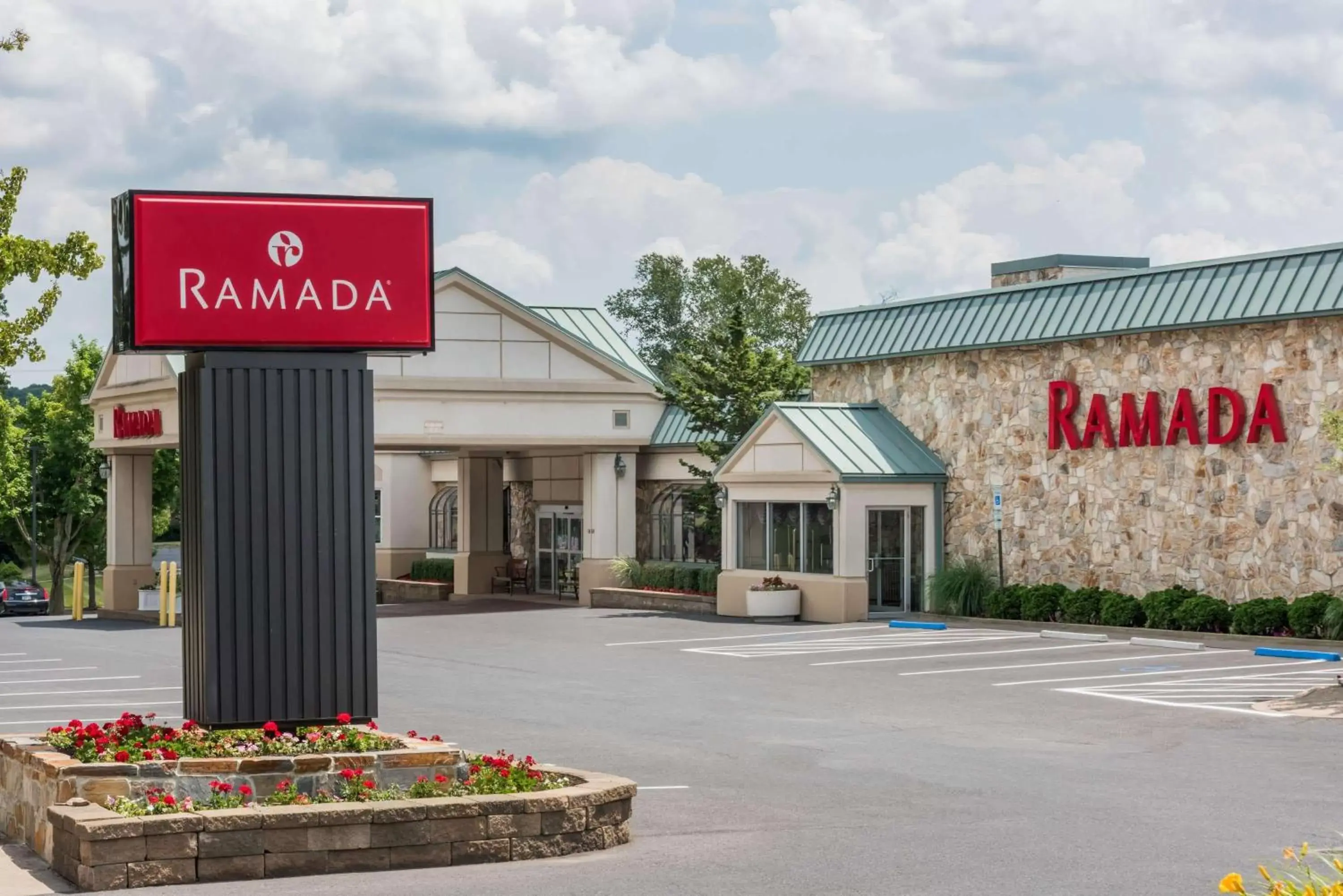 Ramada by Wyndham State College Hotel & Conference Center Ramada by Wyndham State College Hotel & Conference Center