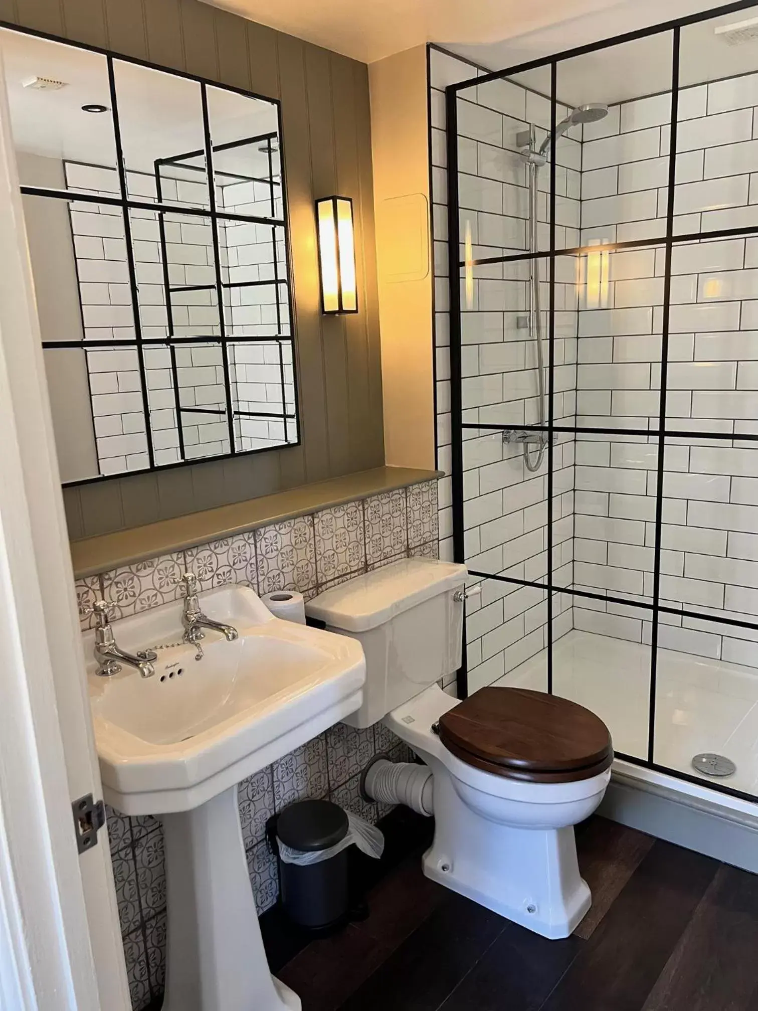 Twin Room with Private Bathroom in The Punchbowl Inn Twin Room with Private Bathroom in The Punchbowl Inn