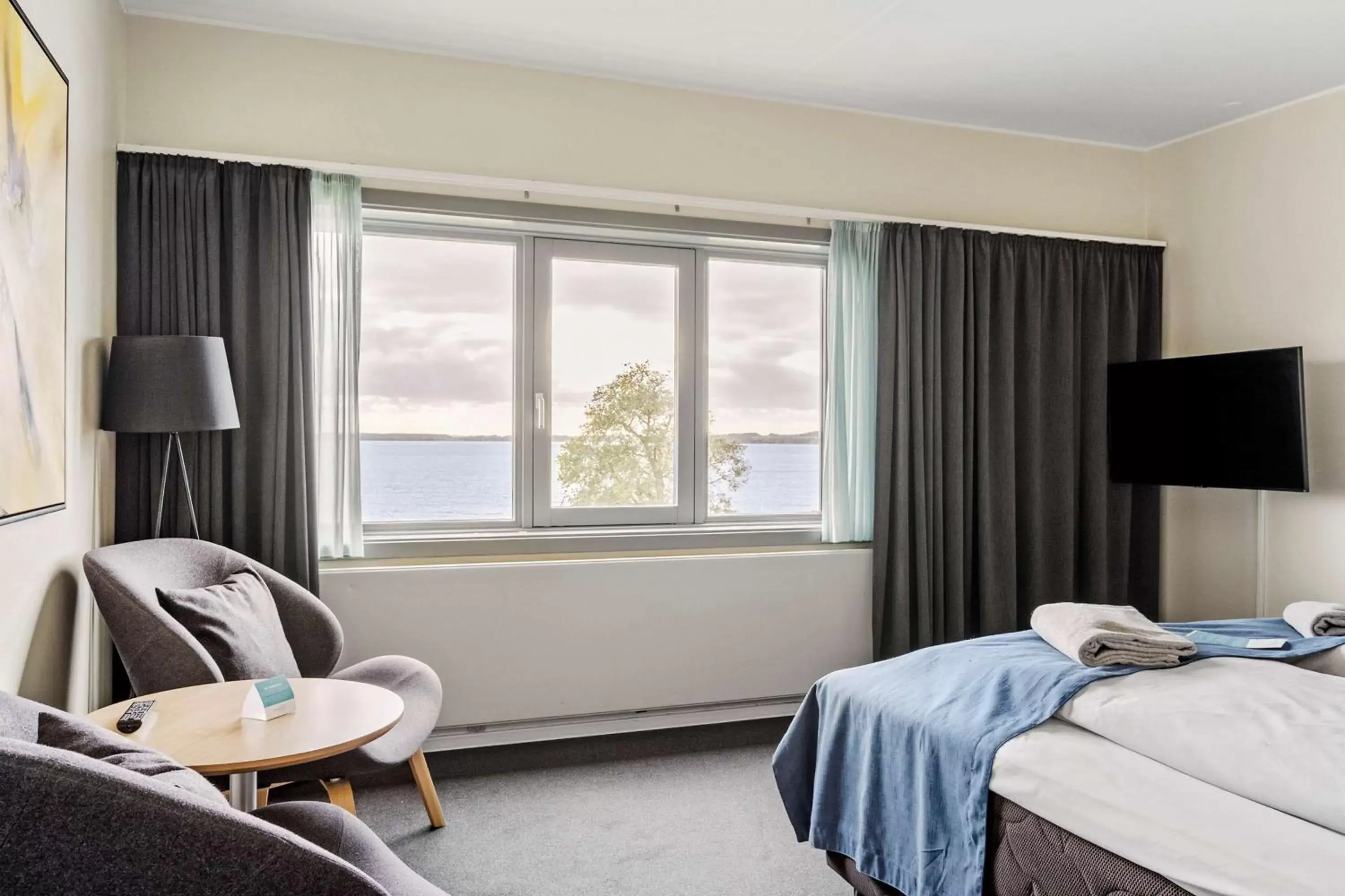 Junior King Suite in Hotel Sonderborg Strand; Sure Hotel Collection by Best Western Junior King Suite in Hotel Sonderborg Strand; Sure Hotel Collection by Best Western