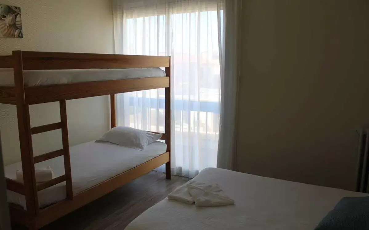 Quadruple Room (2 Adults + 2 Children) in Hotel de la Plage - Barcares Quadruple Room (2 Adults + 2 Children) in Hotel de la Plage - Barcares