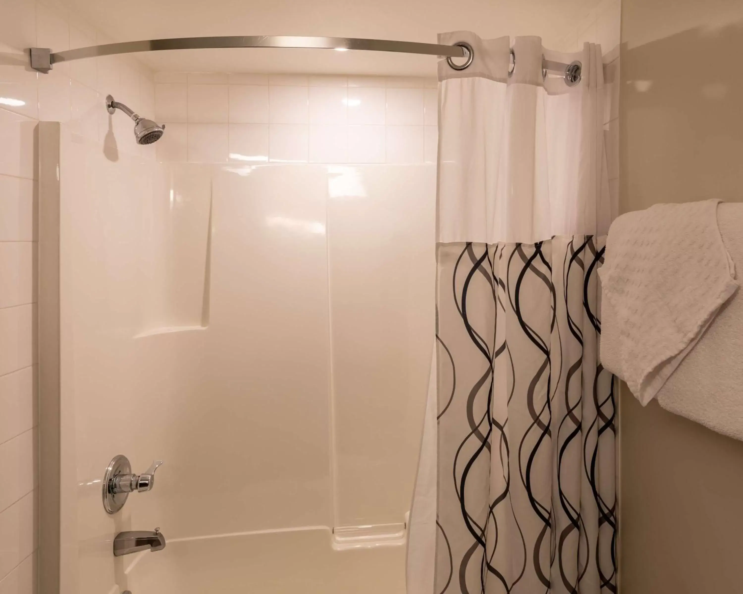 Queen Room in Best Western Mountainview Inn Queen Room in Best Western Mountainview Inn