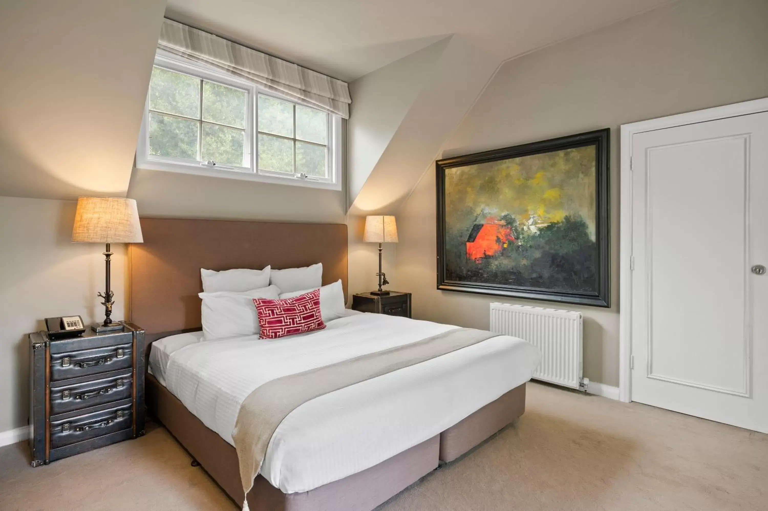 Loft Room in Parklands Country Gardens & Lodges Blue Mountains Loft Room in Parklands Country Gardens & Lodges Blue Mountains