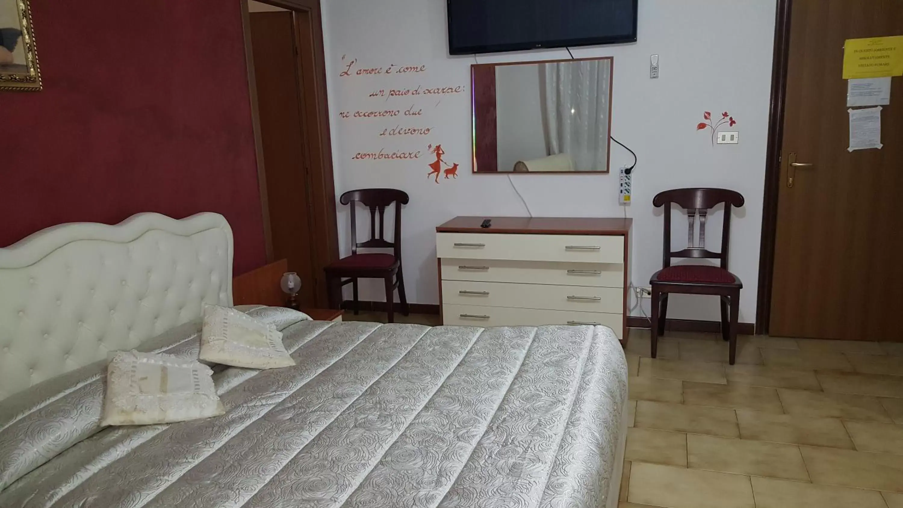 Quadruple Room with Bathroom in B&B da Pietro - Enna Quadruple Room with Bathroom in B&B da Pietro - Enna