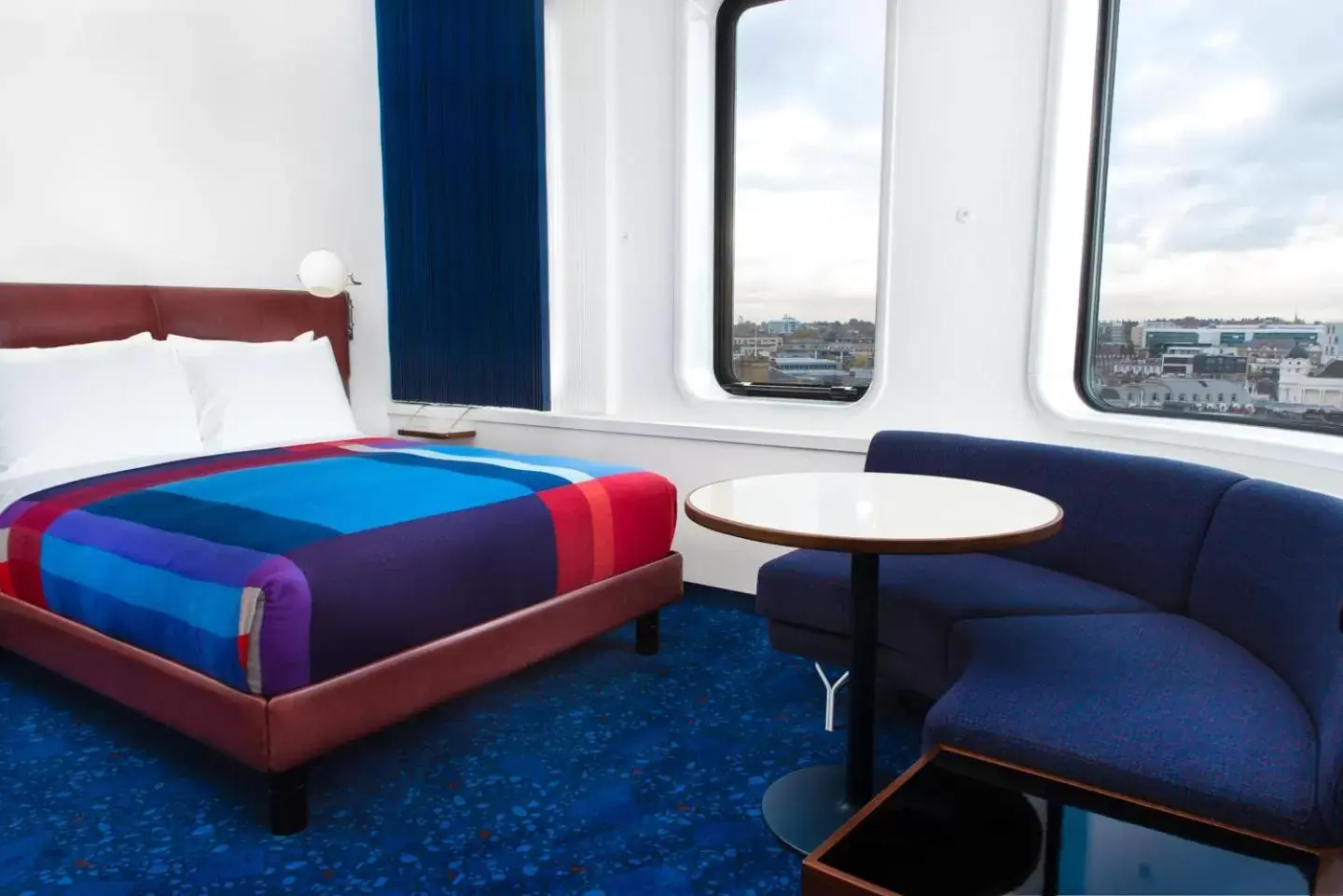 Queen's Standard in The Standard London Queen's Standard in The Standard London