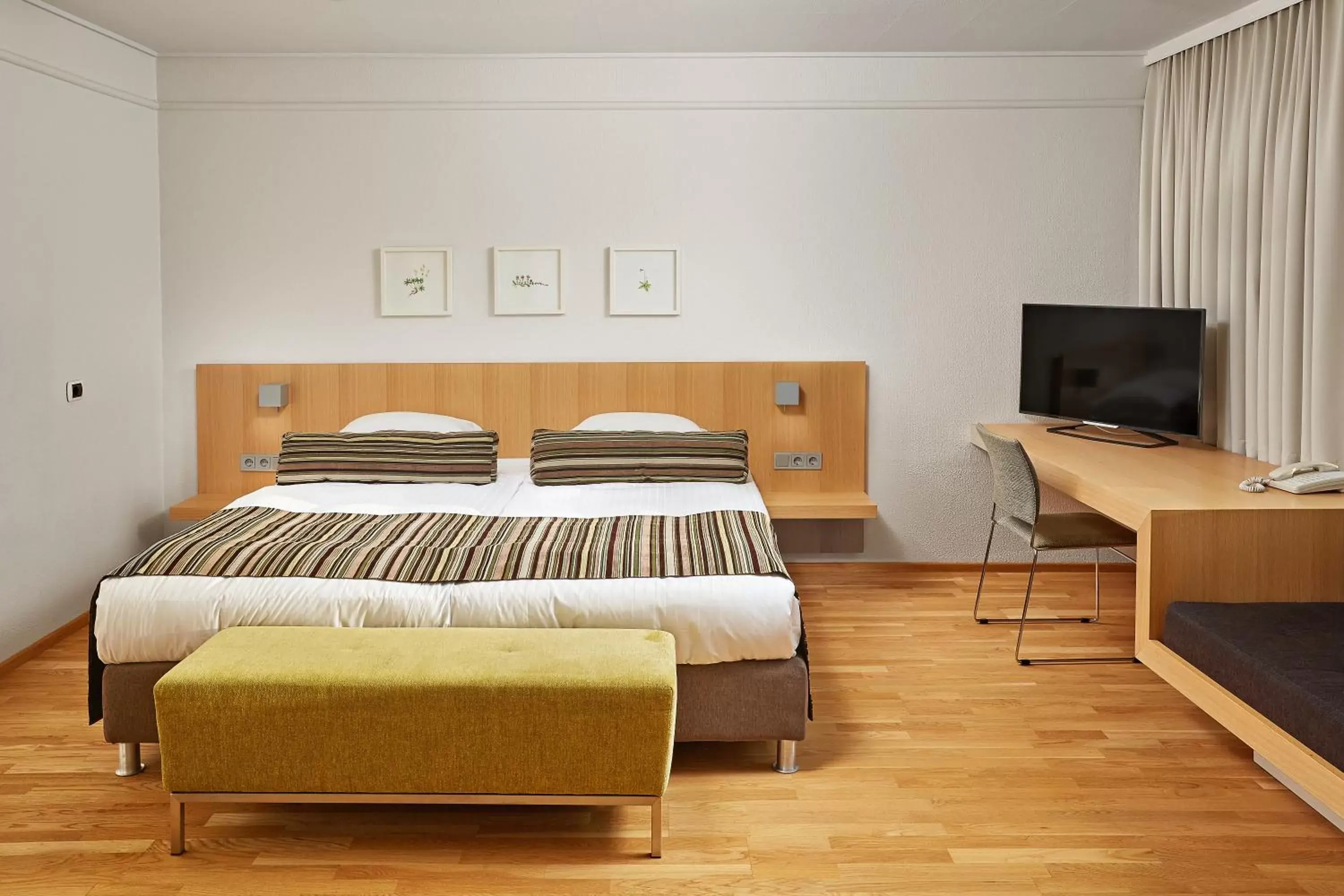 Deluxe Double Room in Reykjavik Natura - Berjaya Iceland Hotels Deluxe Double Room in Reykjavik Natura - Berjaya Iceland Hotels