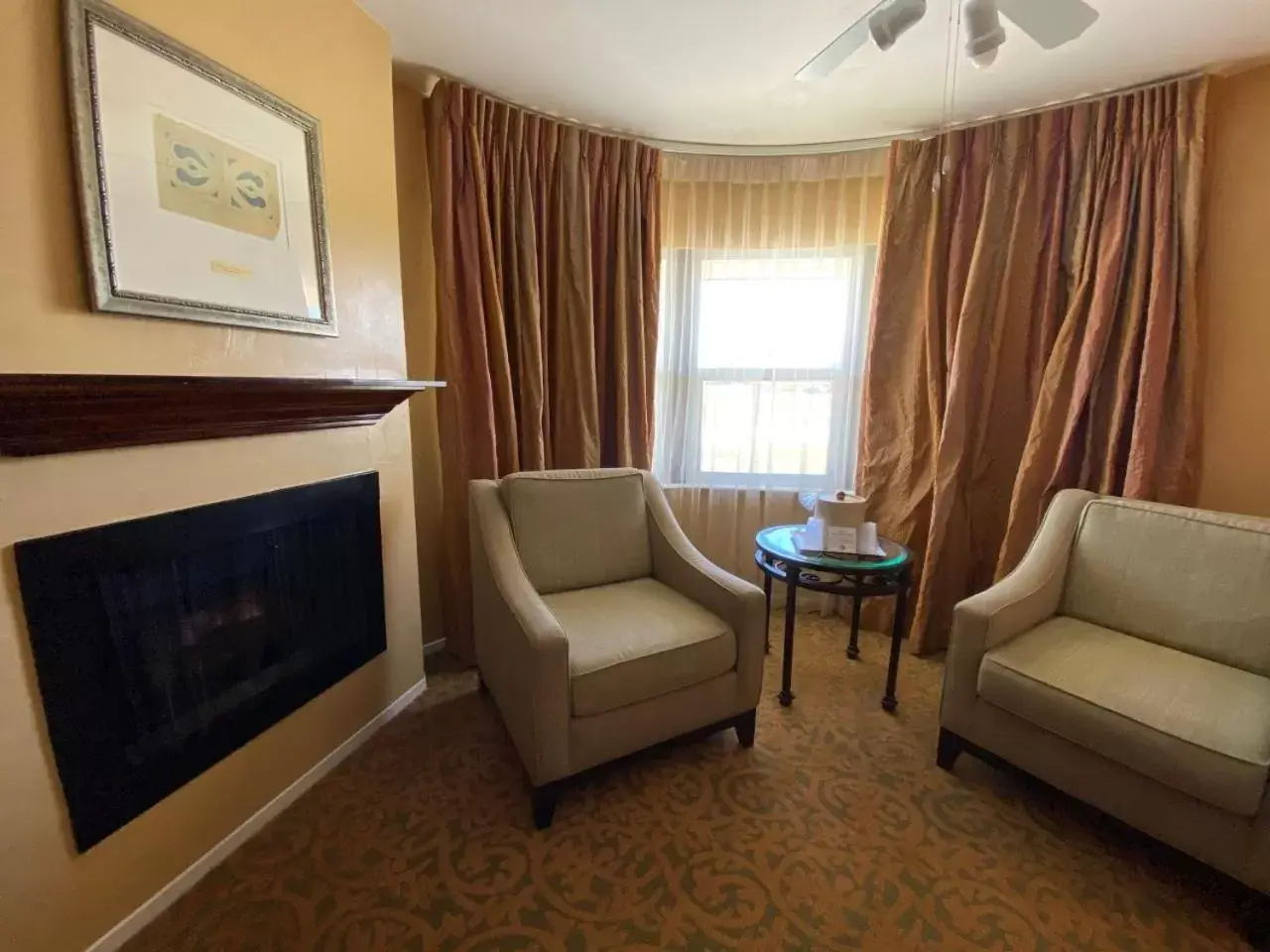 Junior Suite in The Morgan Hotel San Simeon Junior Suite in The Morgan Hotel San Simeon