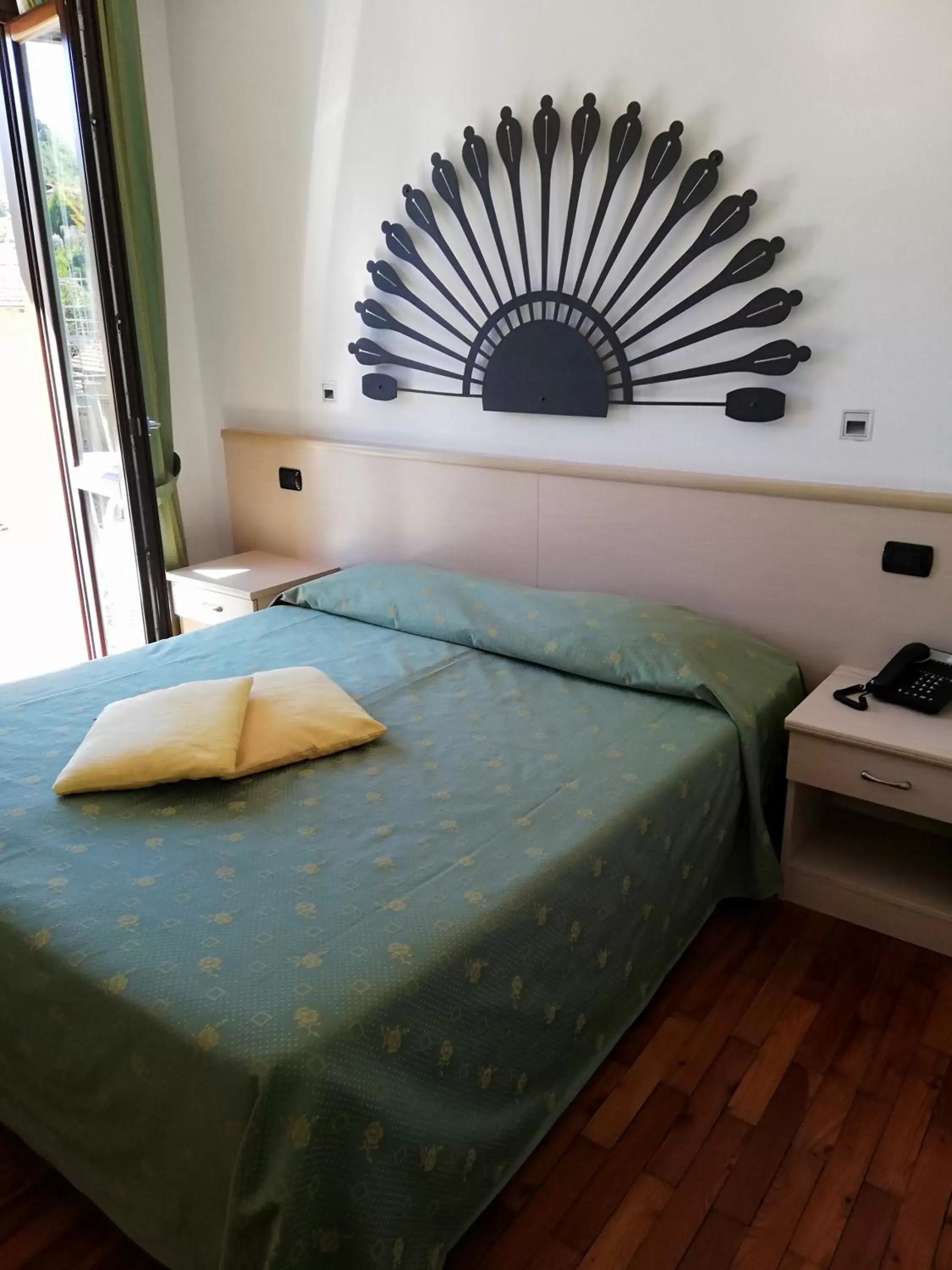 Double Room in Hotel Fioroni Double Room in Hotel Fioroni