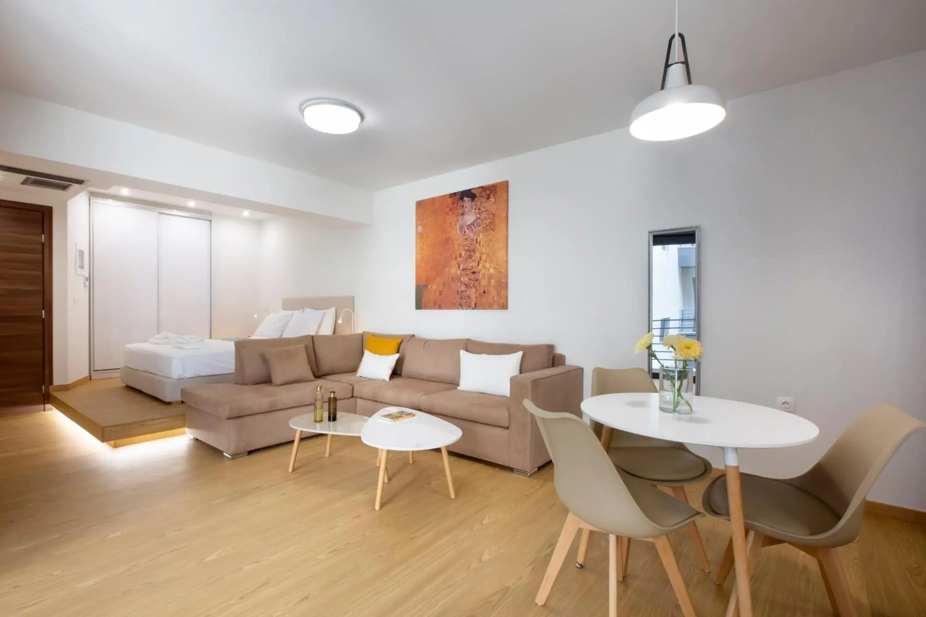 Family Suite in Athens Panorama Project Family Suite in Athens Panorama Project