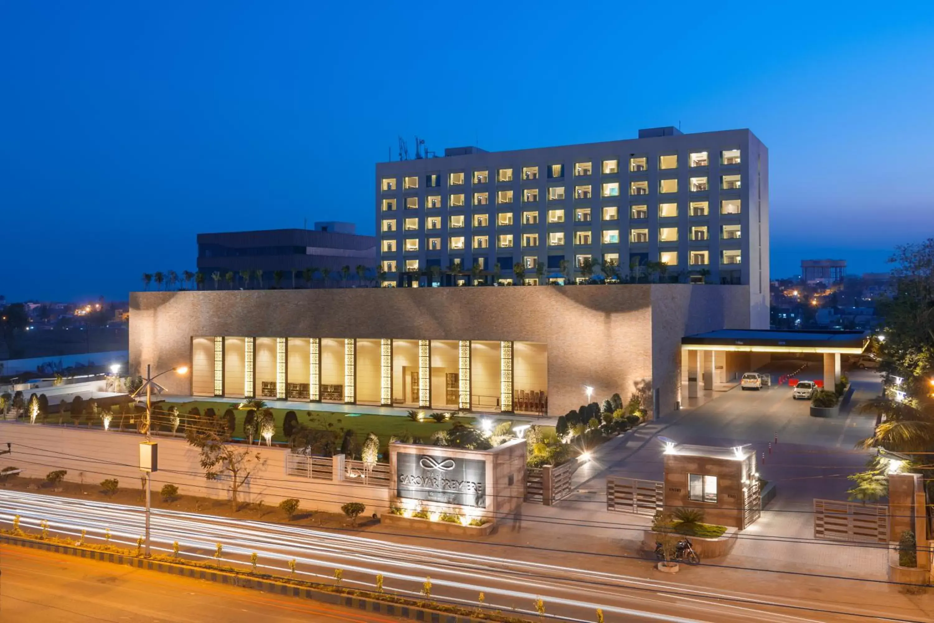 Balaji Sarovar Premiere Balaji Sarovar Premiere