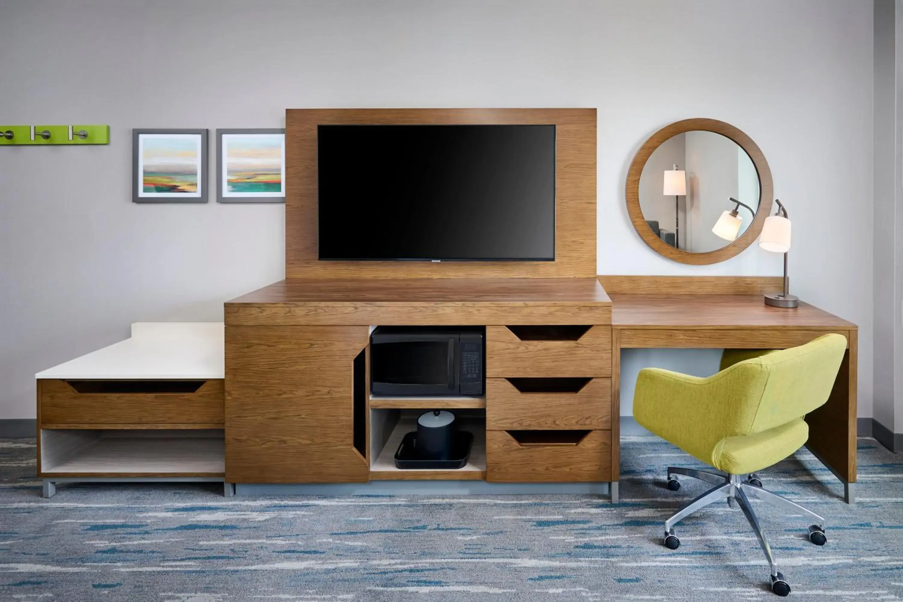 King Room in Hampton Inn By Hilton Hamilton King Room in Hampton Inn By Hilton Hamilton