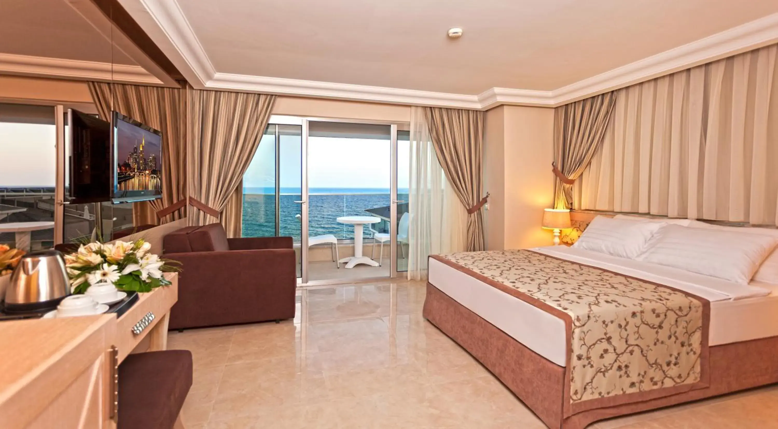 Xperian Executive 90 (2 Adults) in Xperia Saray Beach Hotel Xperian Executive 90 (2 Adults) in Xperia Saray Beach Hotel