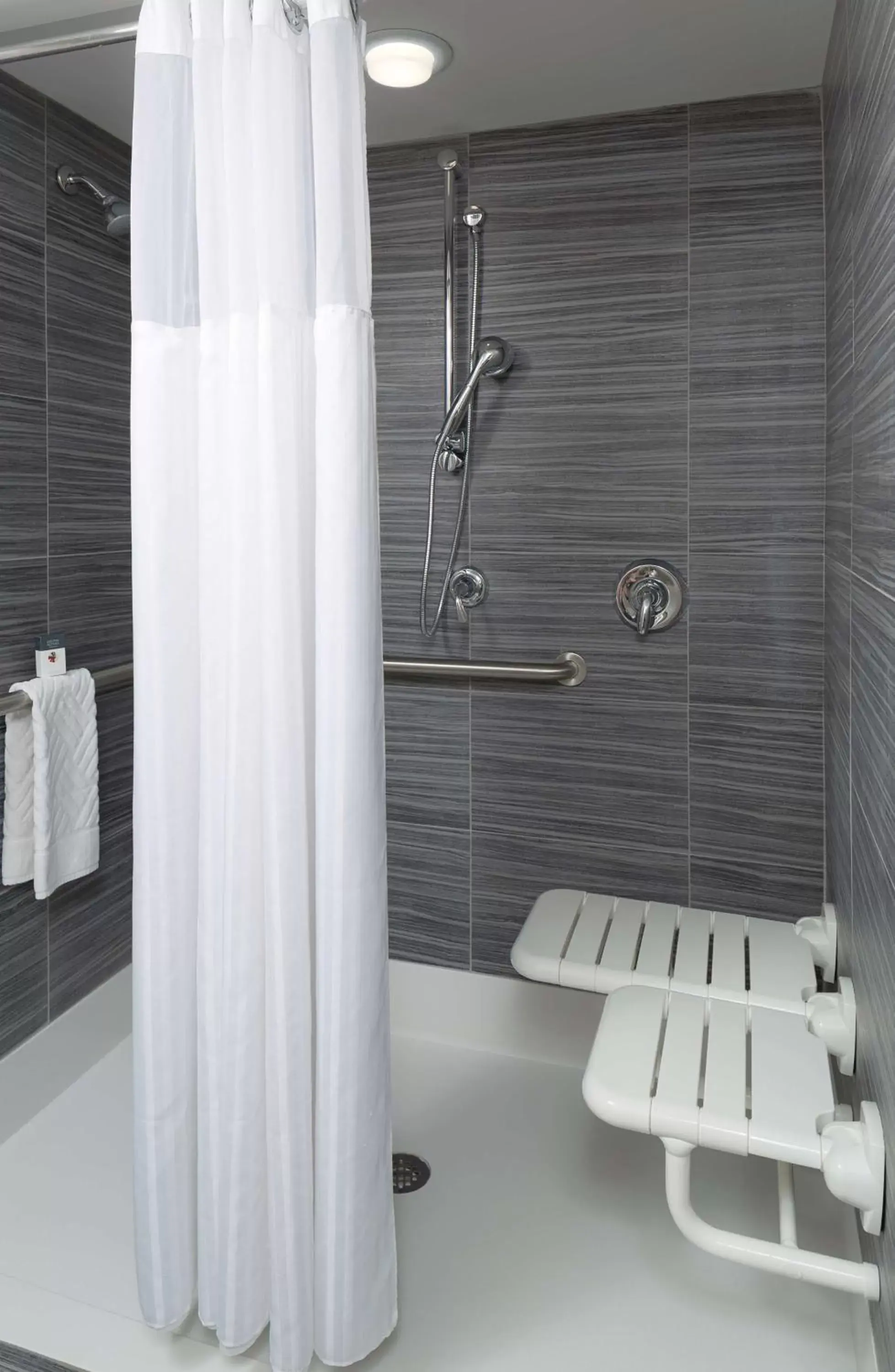 Double Room with Two Double Beds - Disability Access Roll In Shower in DoubleTree by Hilton Hotel Wilmington Double Room with Two Double Beds - Disability Access Roll In Shower in DoubleTree by Hilton Hotel Wilmington