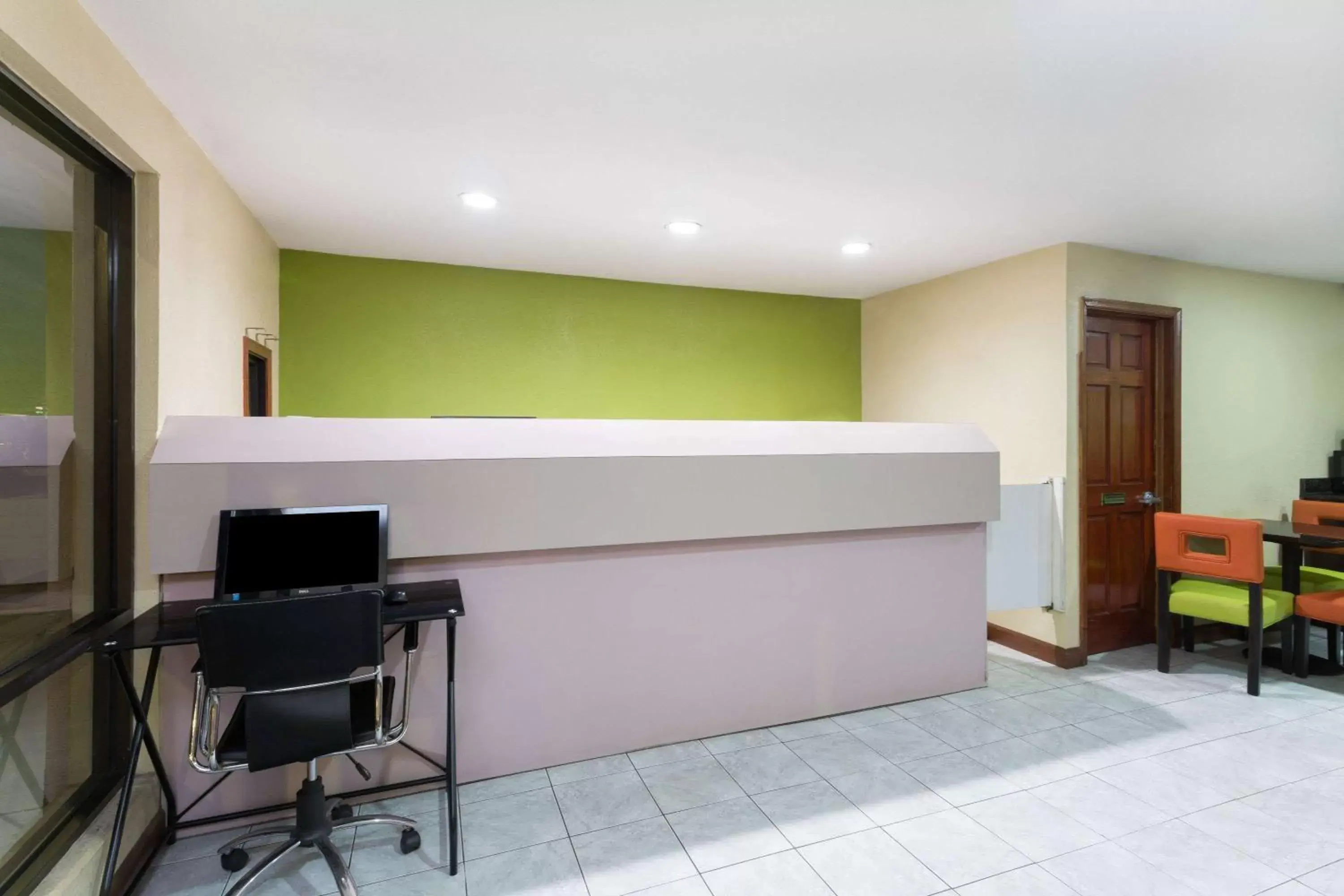 Super 8 by Wyndham Brunswick/St Simons Island Area Super 8 by Wyndham Brunswick/St Simons Island Area