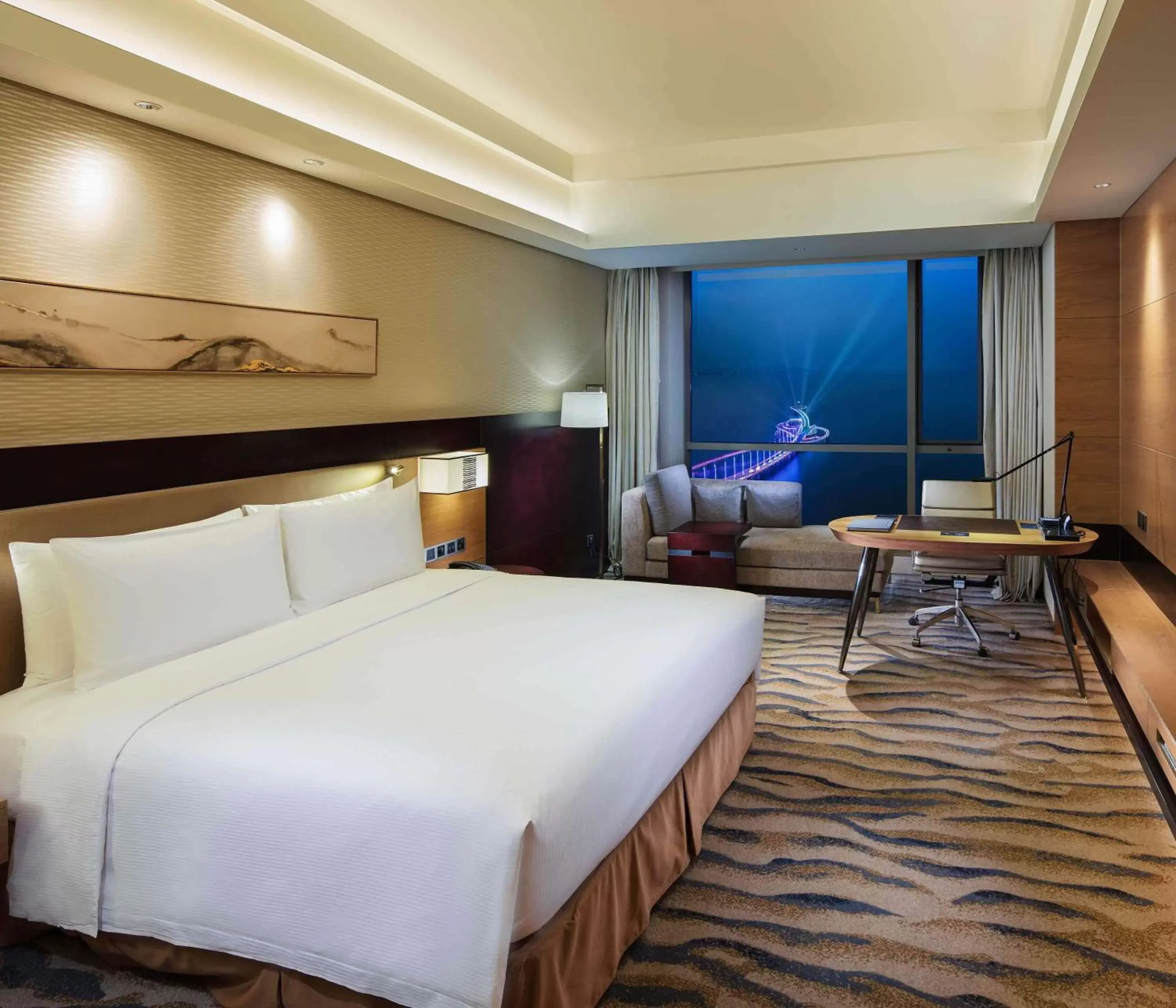 Executive King Room with Sea View in Hilton Yantai Golden Coast Executive King Room with Sea View in Hilton Yantai Golden Coast