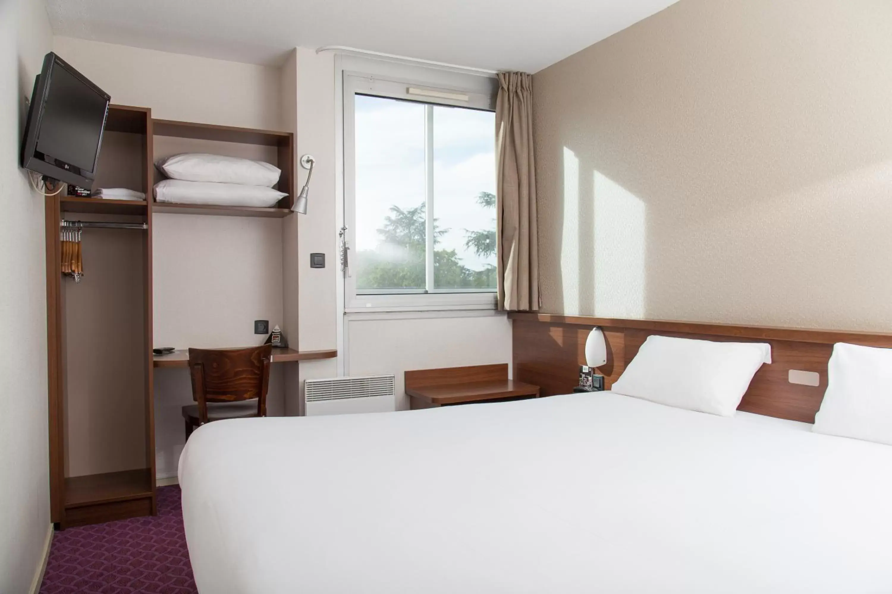 Comfort Double Room in Brit Hotel Toulouse Colomiers – L’Esplanade Comfort Double Room in Brit Hotel Toulouse Colomiers – L’Esplanade