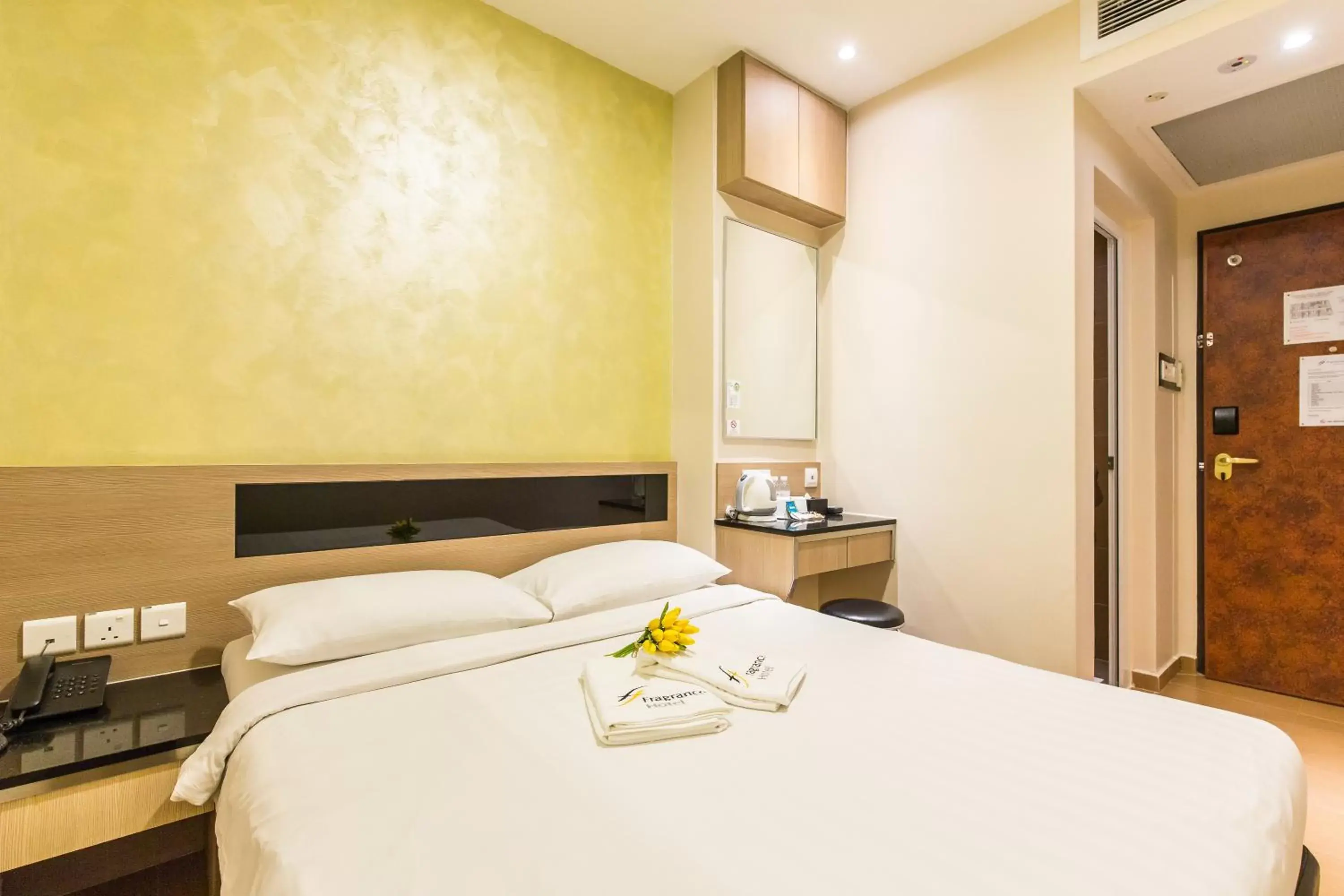 Standard Double or Twin Room in Fragrance Hotel - Ocean View Standard Double or Twin Room in Fragrance Hotel - Ocean View