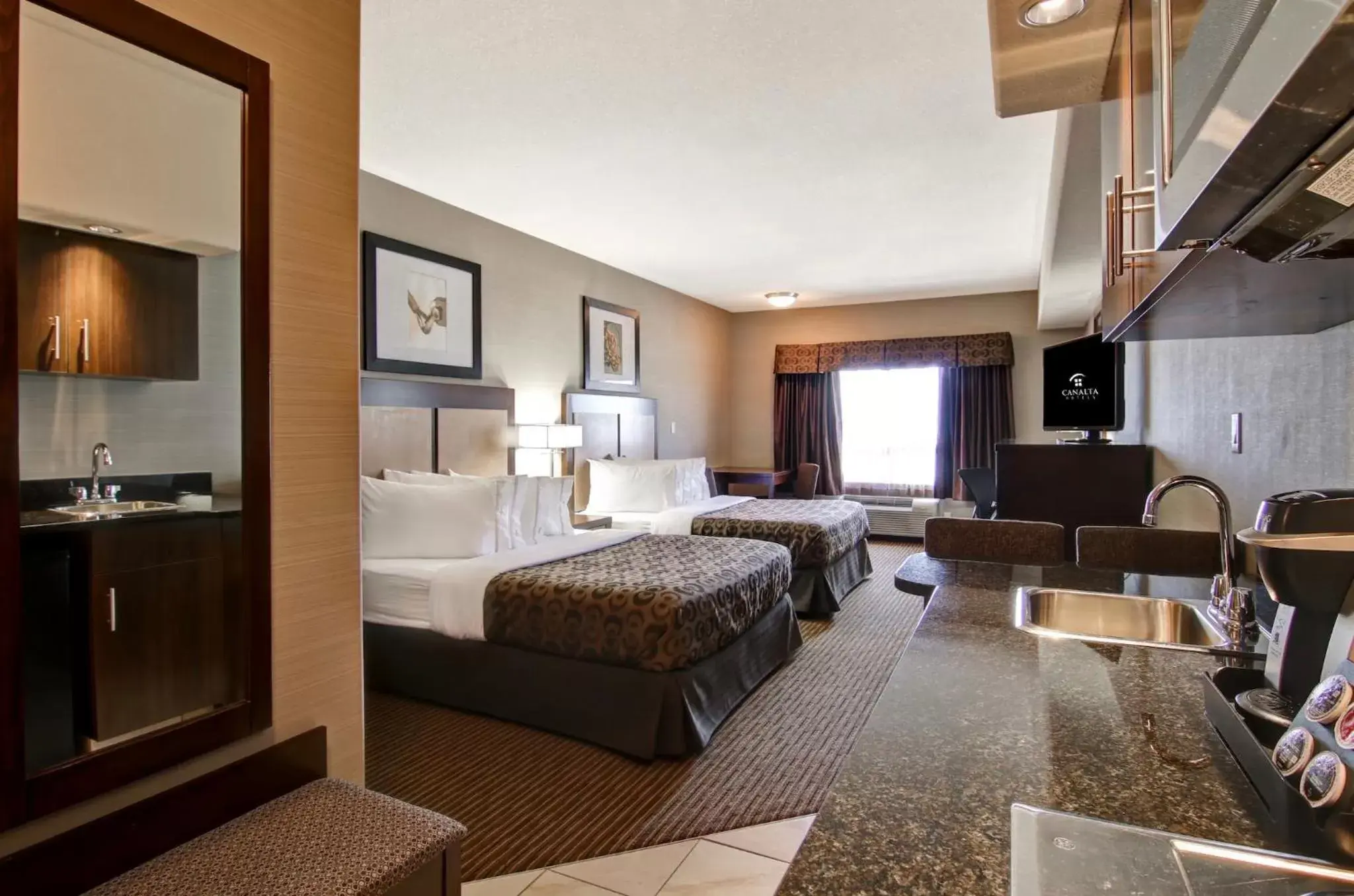 Queen Room in Canalta Lac La Biche Queen Room in Canalta Lac La Biche