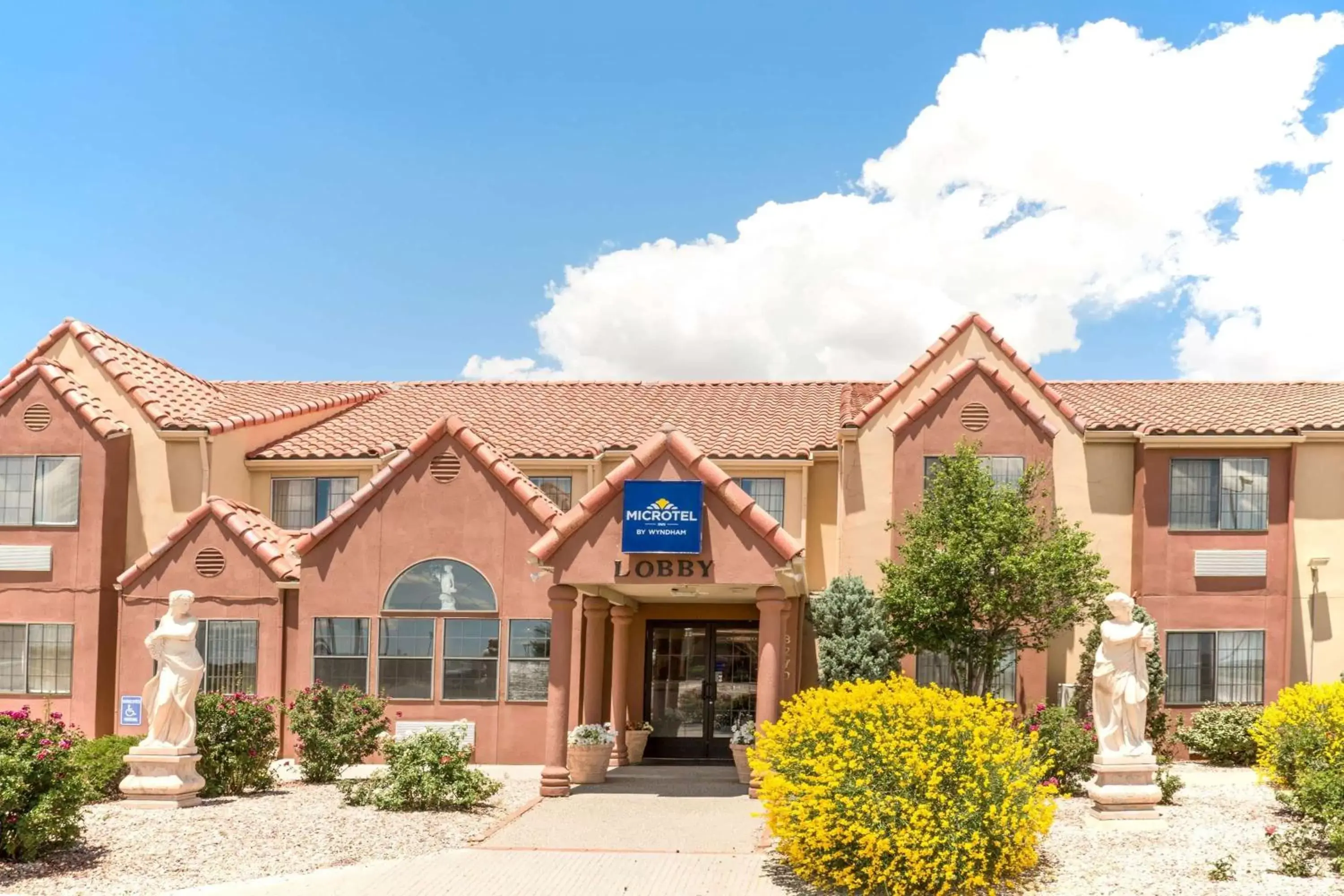 Microtel Inn & Suites by Wyndham Gallup - PET FRIENDLY Microtel Inn & Suites by Wyndham Gallup - PET FRIENDLY