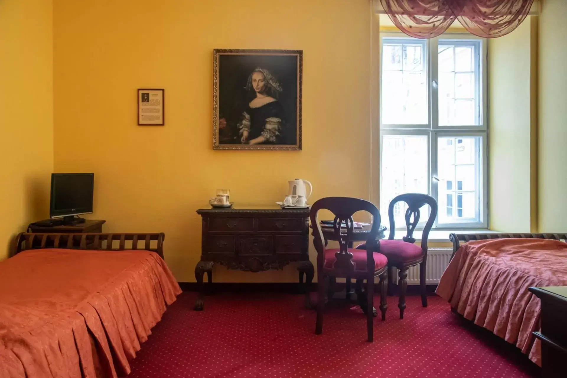 Comfort Twin Room with City View in Dom Schumannów Comfort Twin Room with City View in Dom Schumannów