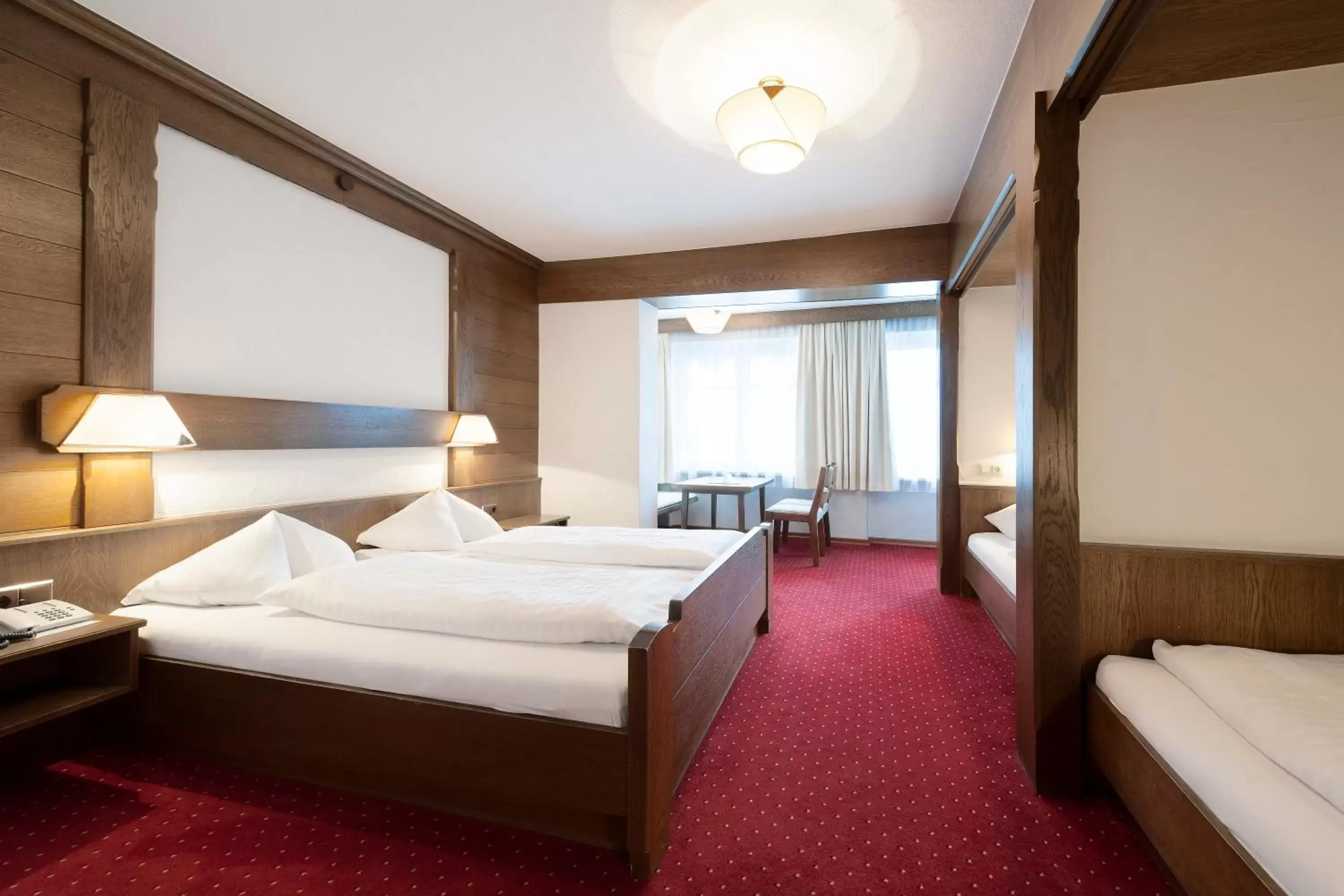 Quadruple Room in Hotel Goldener Löwe Quadruple Room in Hotel Goldener Löwe