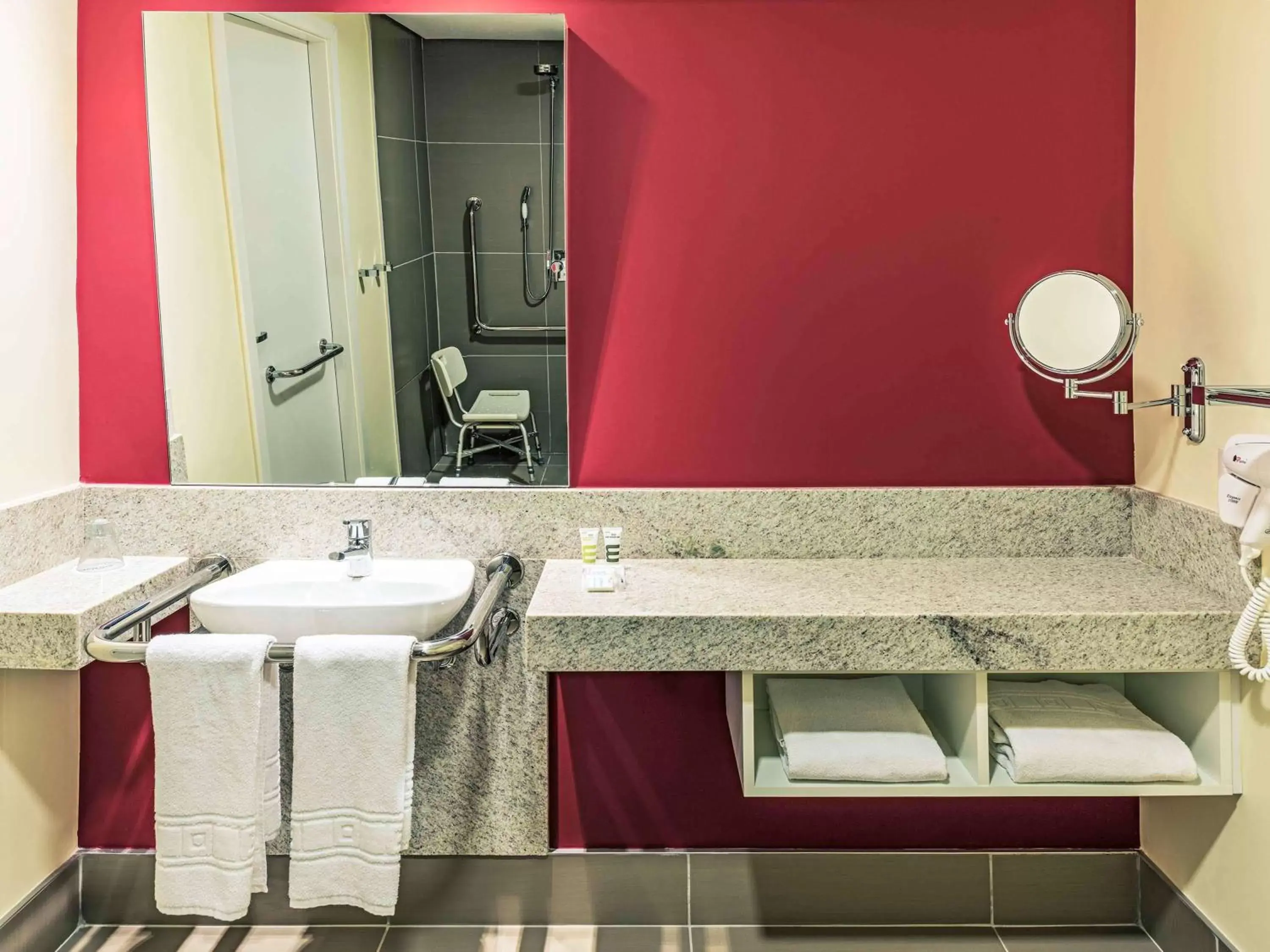 Double Room - single occupancy - Disability Access in Mercure Ribeirao Preto Double Room - single occupancy - Disability Access in Mercure Ribeirao Preto