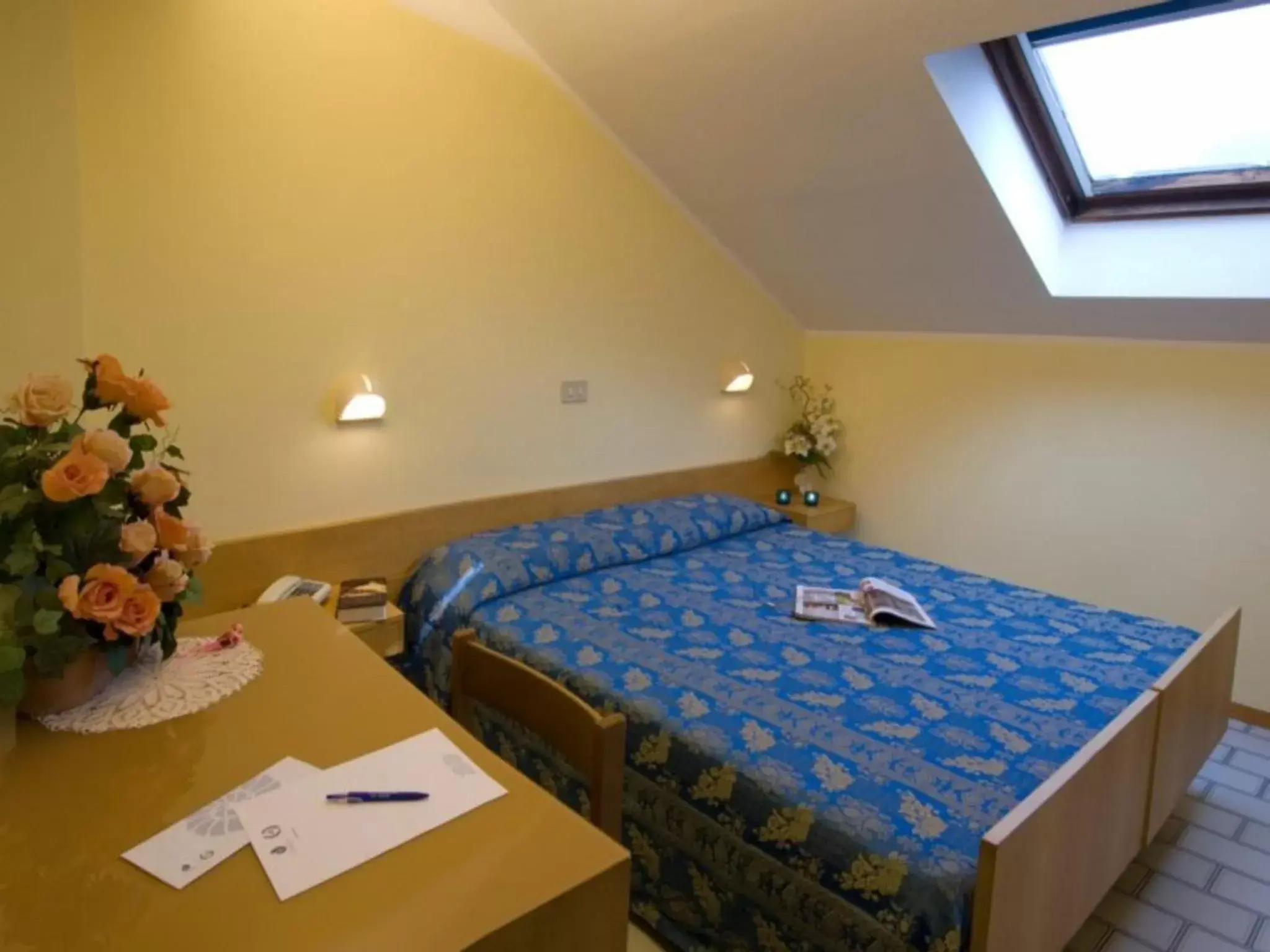 Double Room without Balcony in Hotel Nives Double Room without Balcony in Hotel Nives