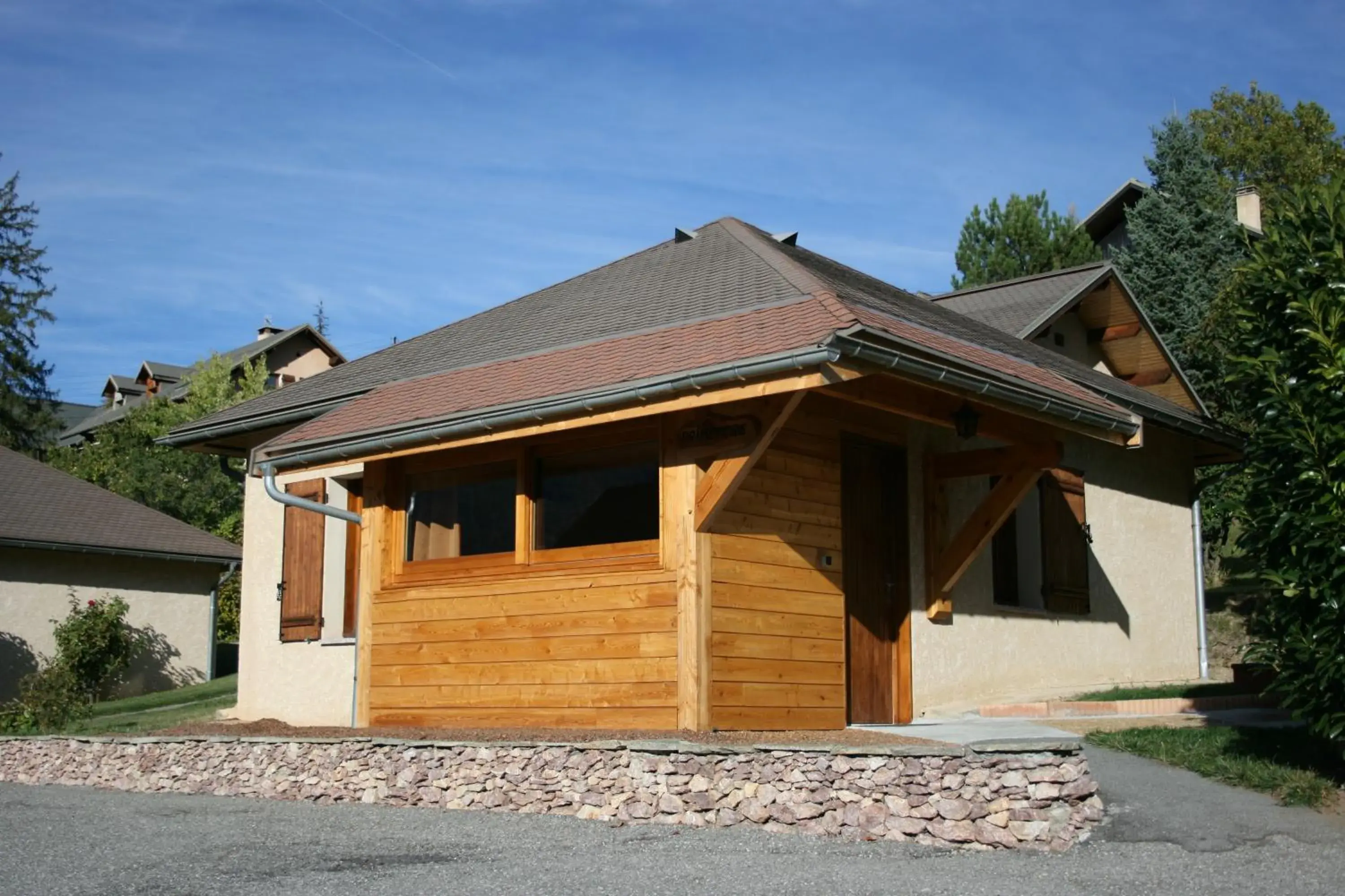 Bungalow (4 Adults) in Le Catinat Fleuri Bungalow (4 Adults) in Le Catinat Fleuri