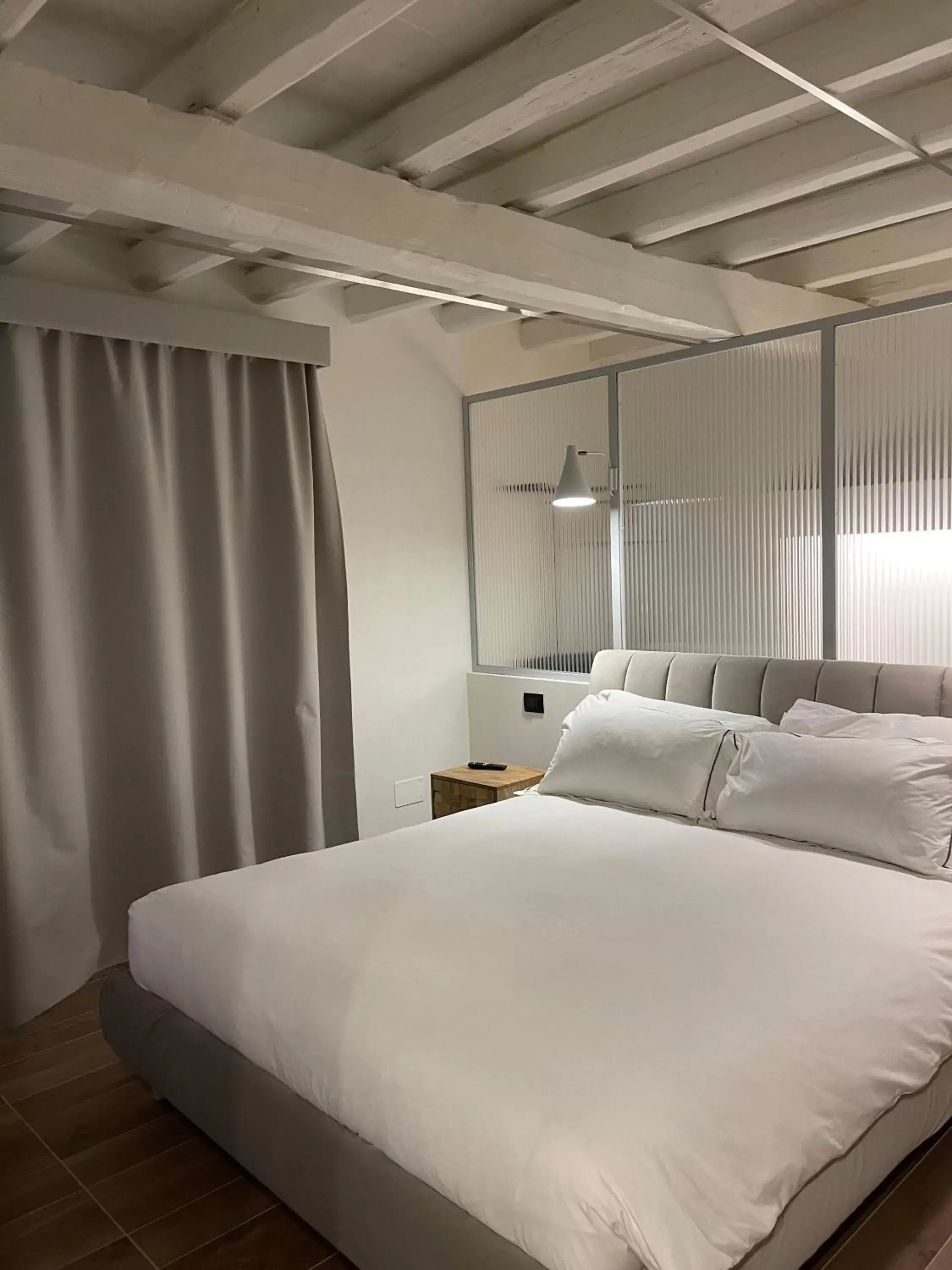 Bedroom, Bed in Raha Suites Bedroom, Bed in Raha Suites