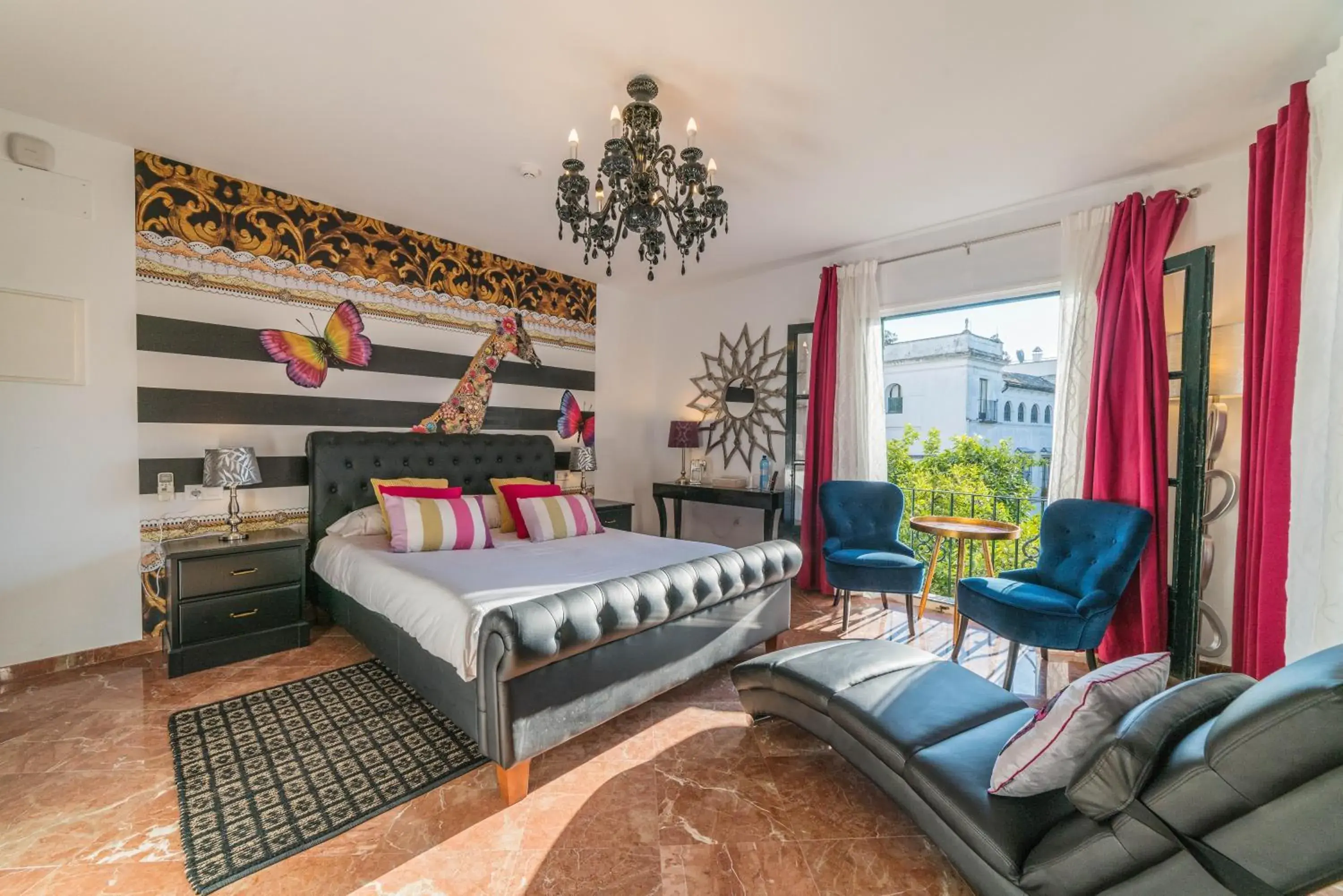 Queen Room with Garden View in Rey Don Pedro Luxury Home Queen Room with Garden View in Rey Don Pedro Luxury Home