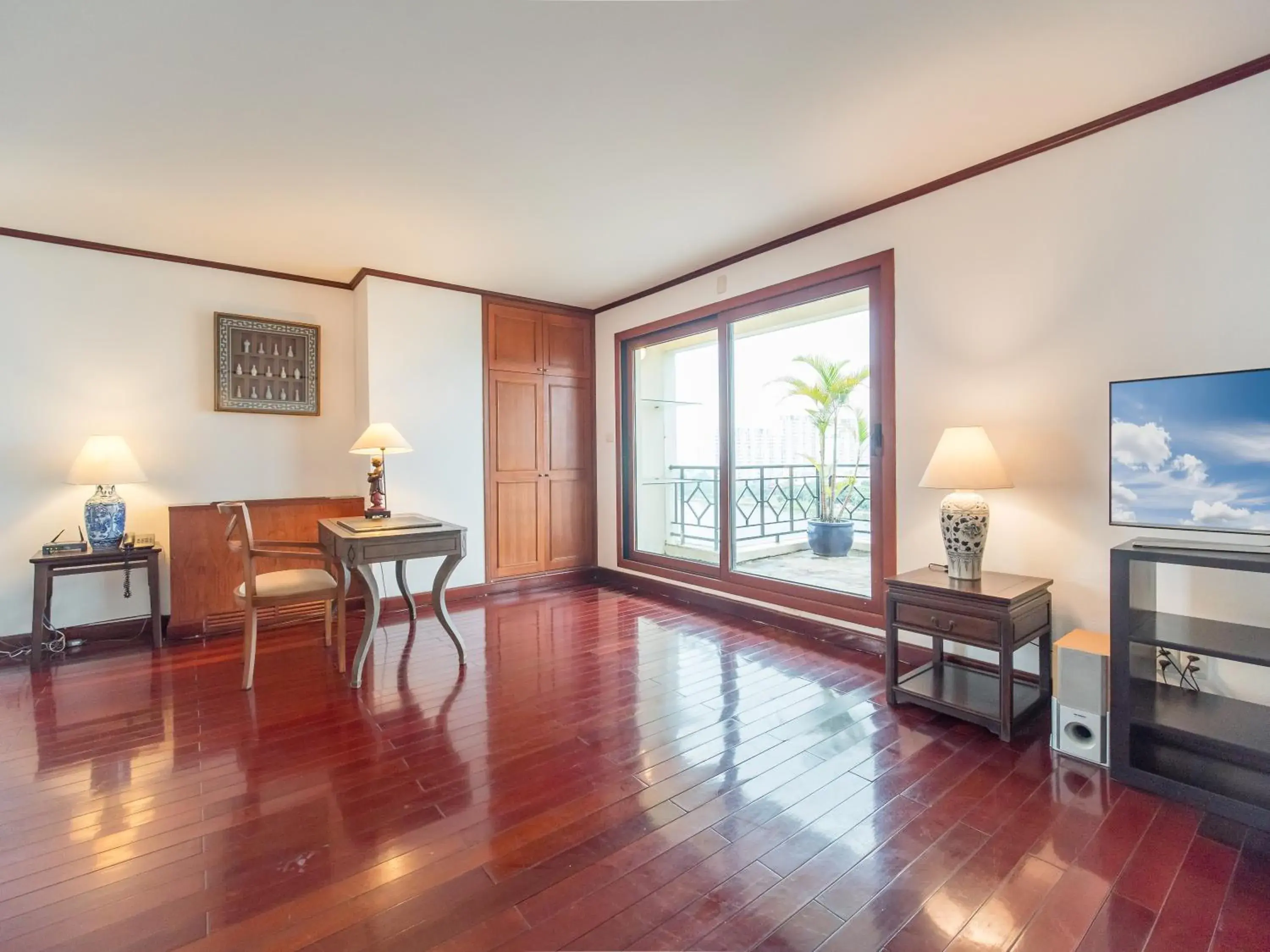 Four-Bedroom Suite in Saigon Domaine Luxury Residences Four-Bedroom Suite in Saigon Domaine Luxury Residences