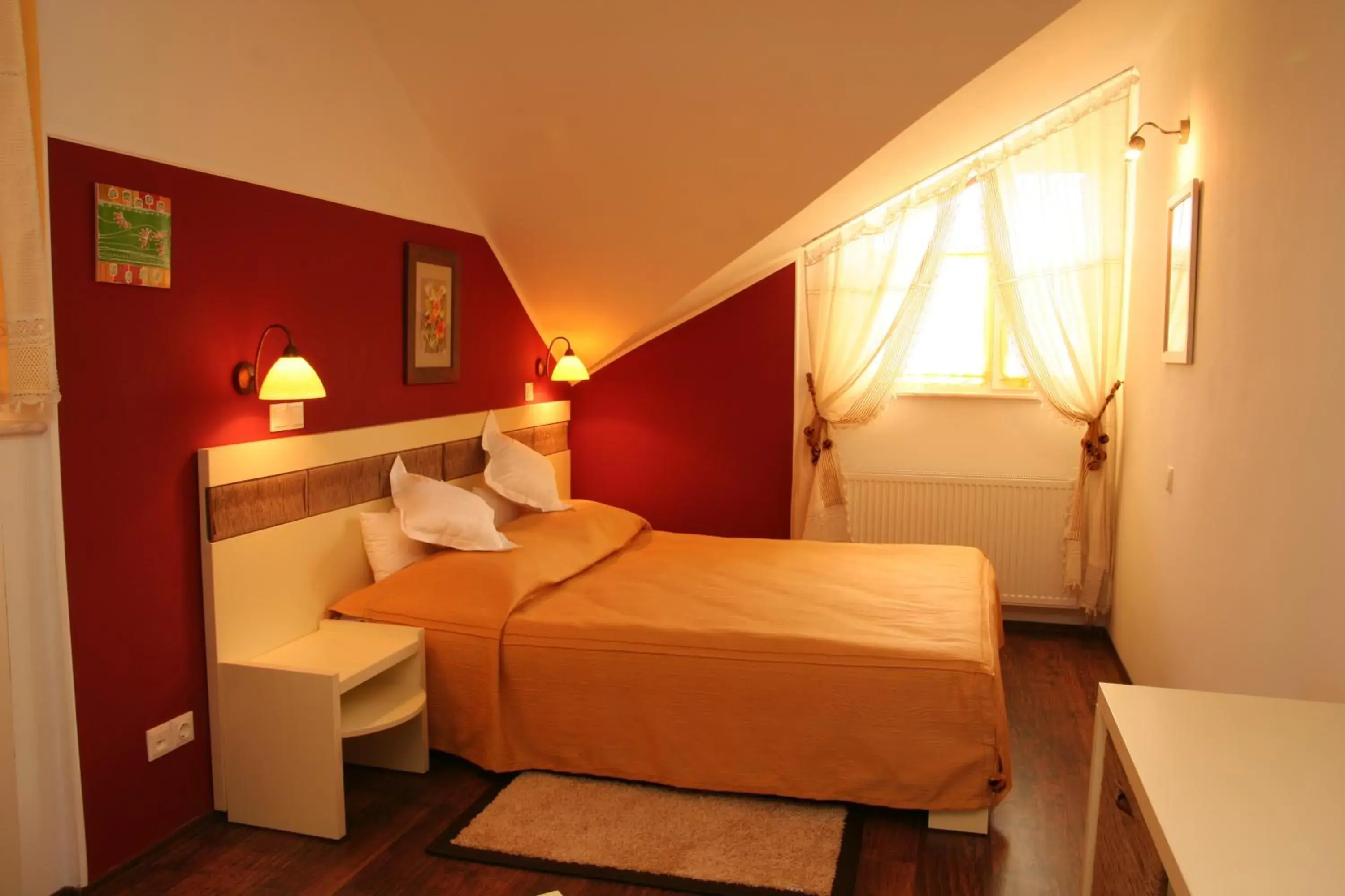 Standard Double or Twin Room in Grand Hotel Standard Double or Twin Room in Grand Hotel