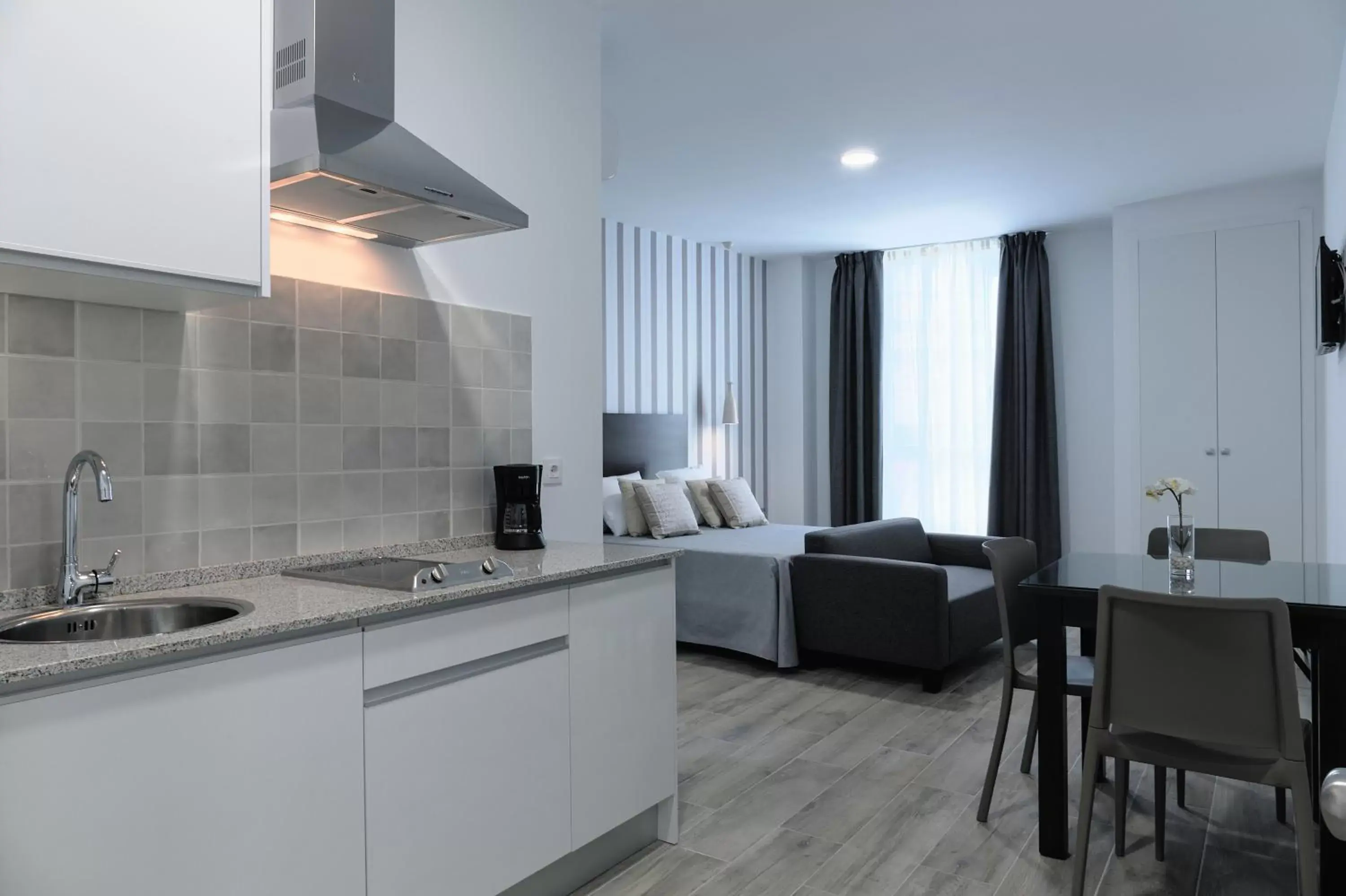 Superior Studio in Hotel Apartamentos MPD Superior Studio in Hotel Apartamentos MPD