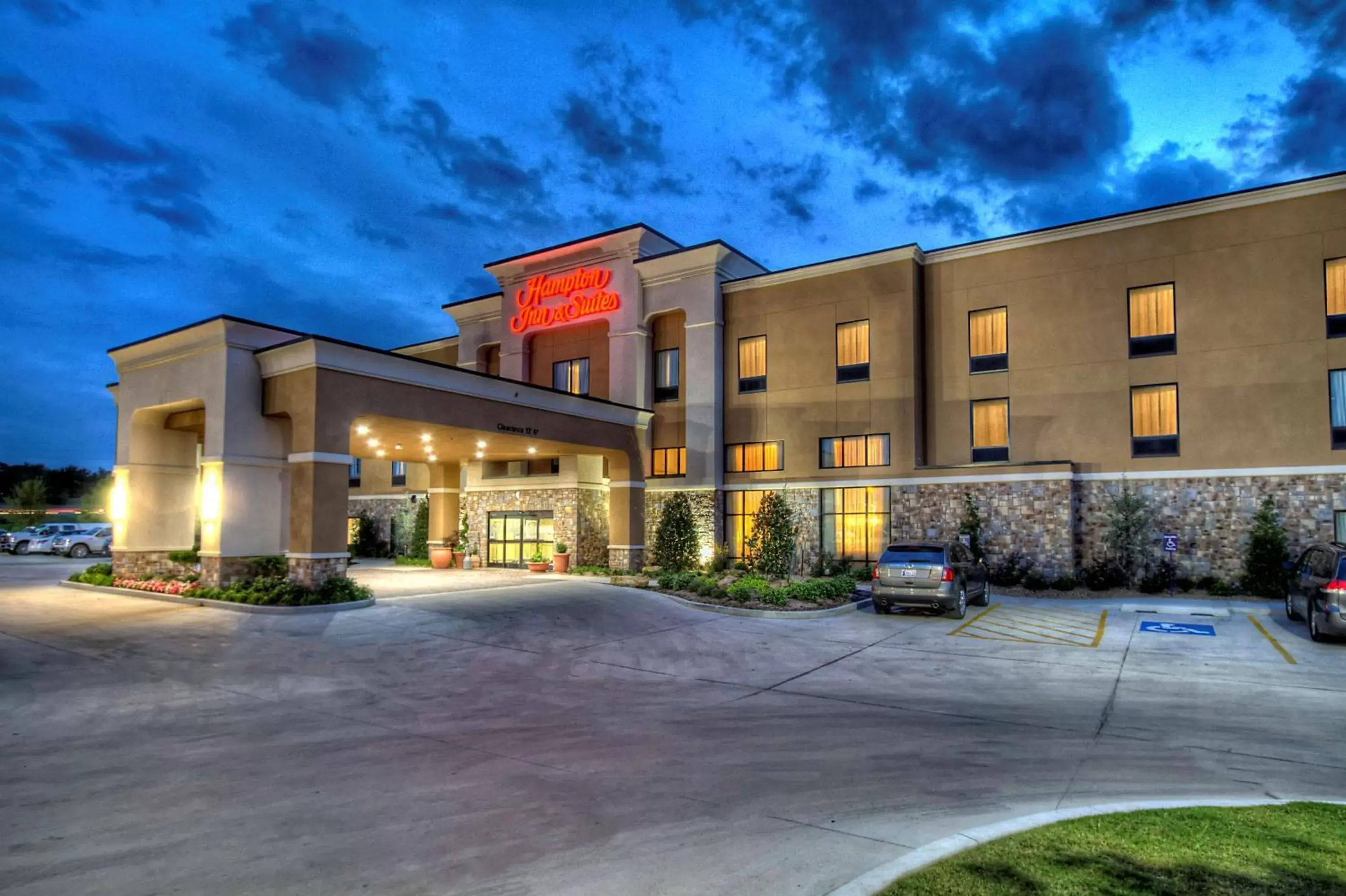 Hampton Inn and Suites Ada Hampton Inn and Suites Ada