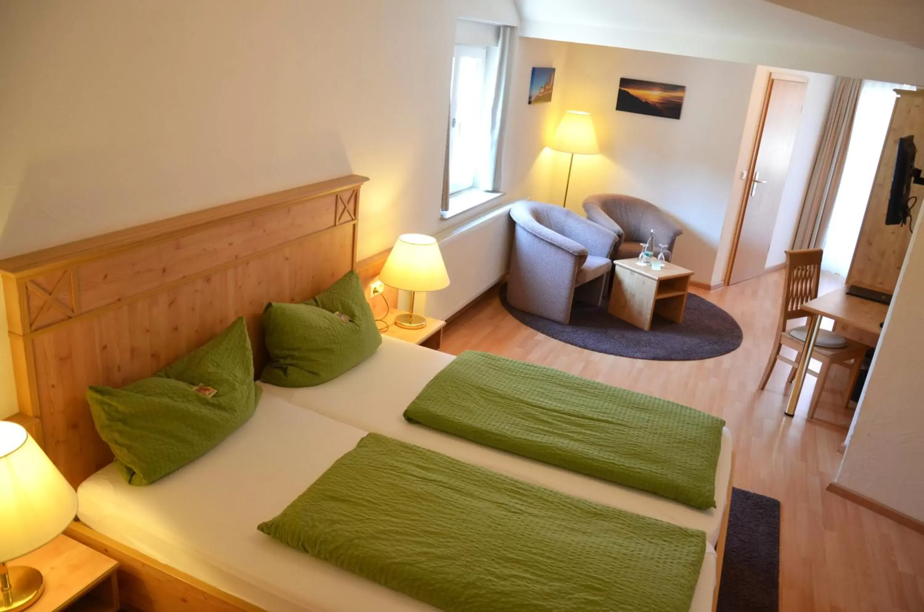 Studio Apartment - single occupancy in Gasthof zur Traube Studio Apartment - single occupancy in Gasthof zur Traube