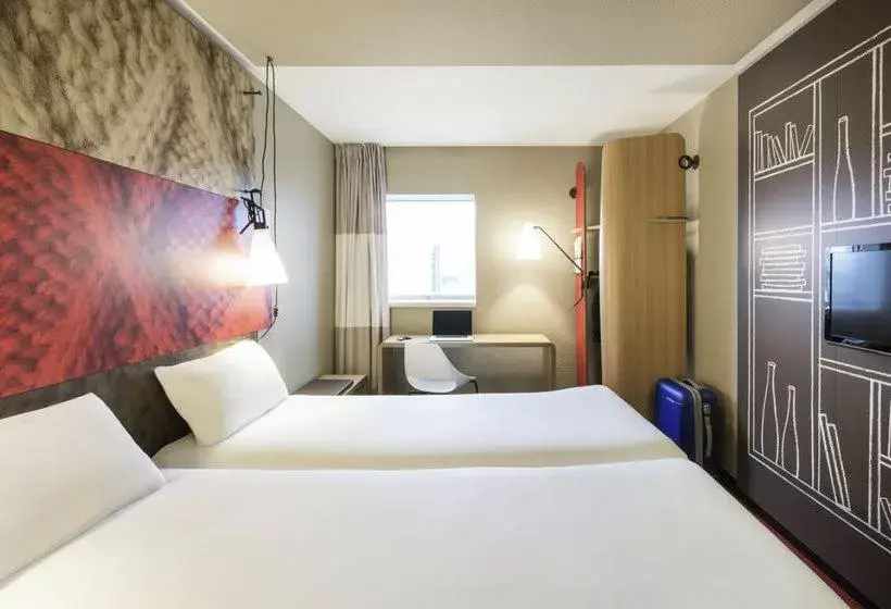 Standard Apartment with Three Single Beds in ibis Parauapebas Standard Apartment with Three Single Beds in ibis Parauapebas