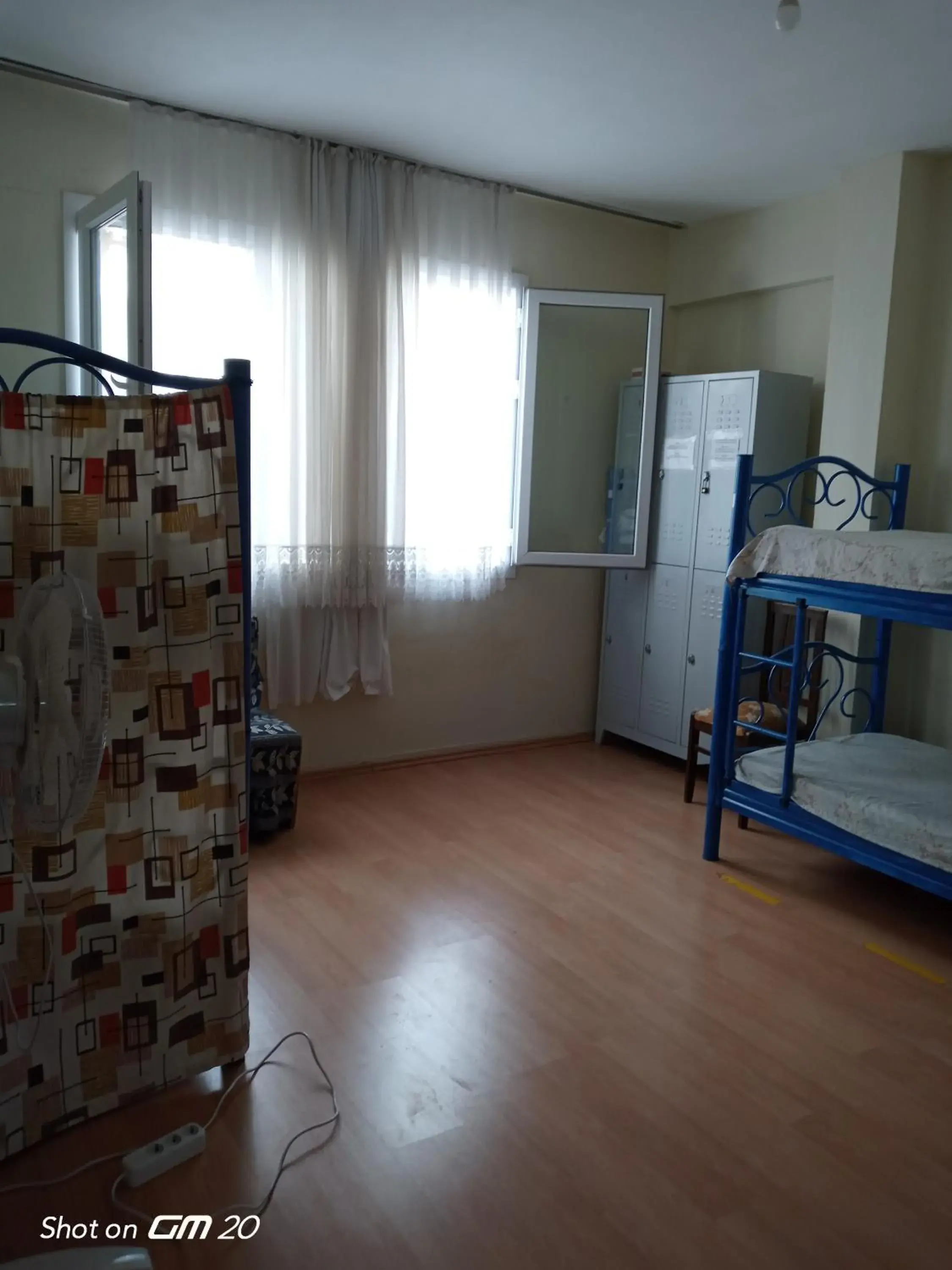 Bed in 6-Bed Mixed Dormitory Room in HZD Apartments Hostel Bed in 6-Bed Mixed Dormitory Room in HZD Apartments Hostel