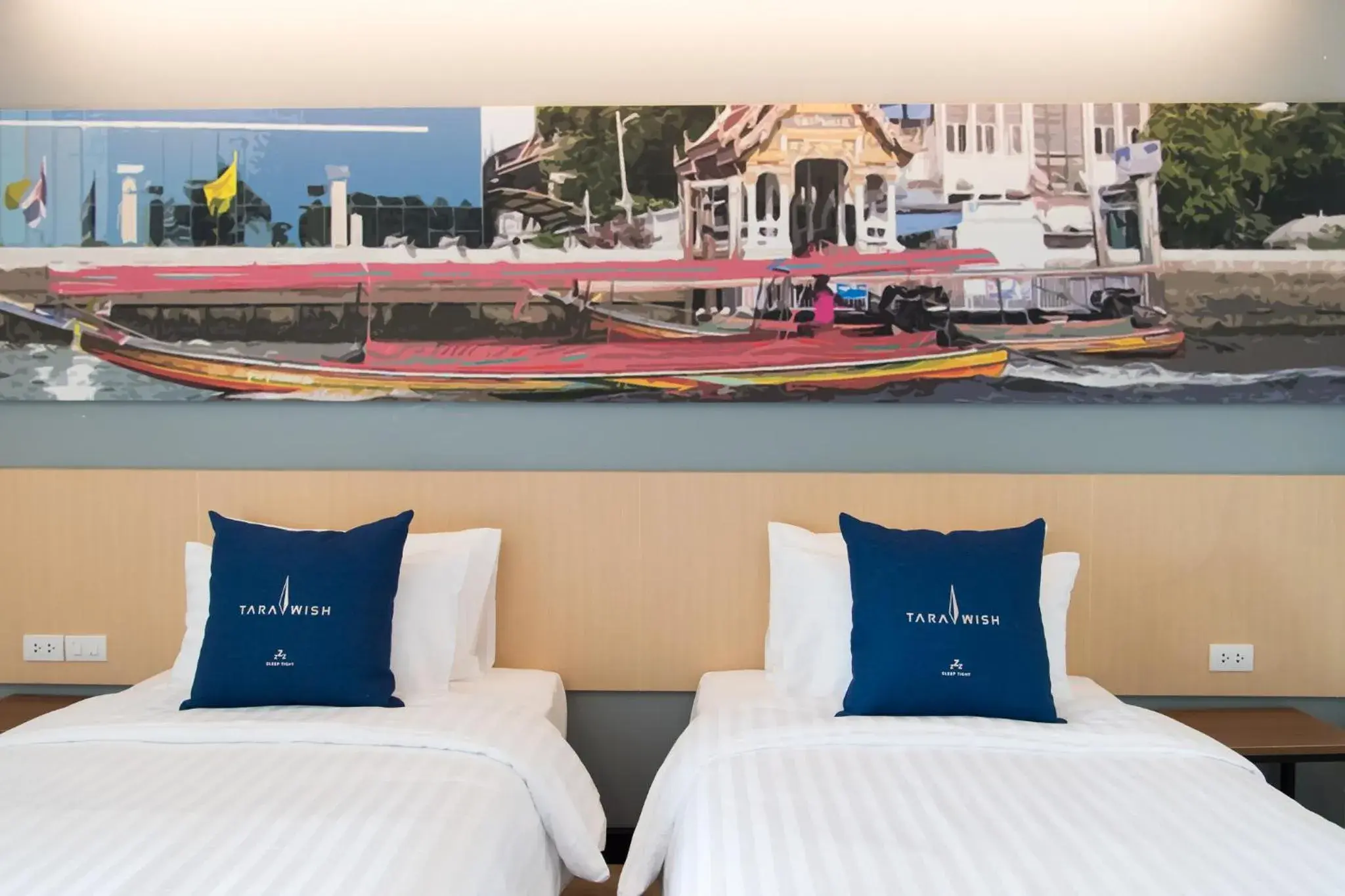 Standard Twin Room in Tarawish Hotel Standard Twin Room in Tarawish Hotel