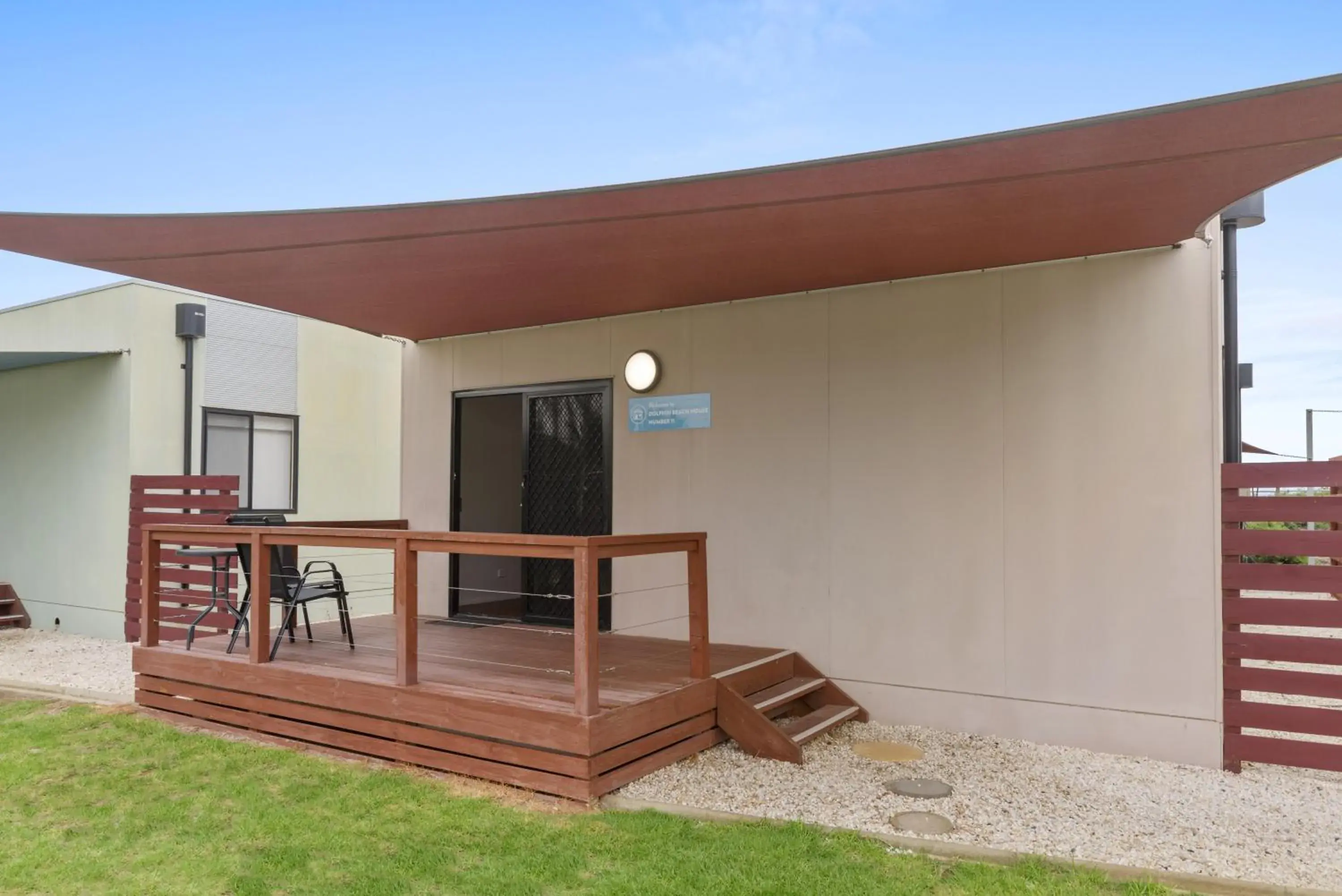 Deluxe 3 Bedroom Beach Cabin - Sleeps 6 in Discovery Parks ? Adelaide Beachfront Deluxe 3 Bedroom Beach Cabin - Sleeps 6 in Discovery Parks ? Adelaide Beachfront