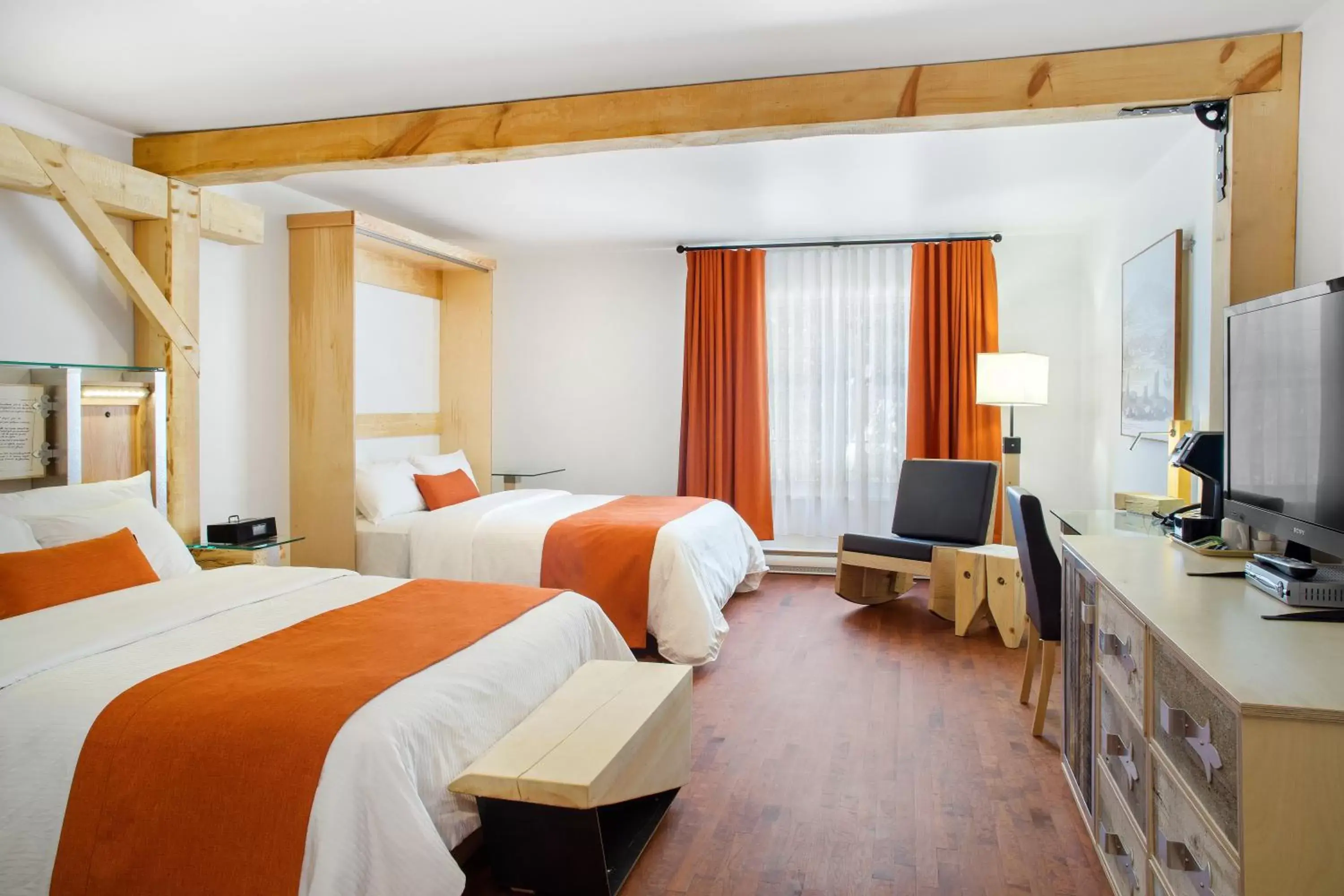 Deluxe Quadruple Room in Le Baluchon Éco-villégiature Deluxe Quadruple Room in Le Baluchon Éco-villégiature