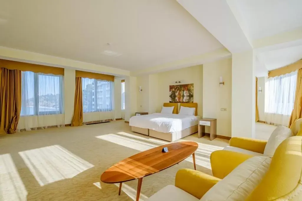 Standard Family Room in Castello Mare All Inclusive Resort Standard Family Room in Castello Mare All Inclusive Resort