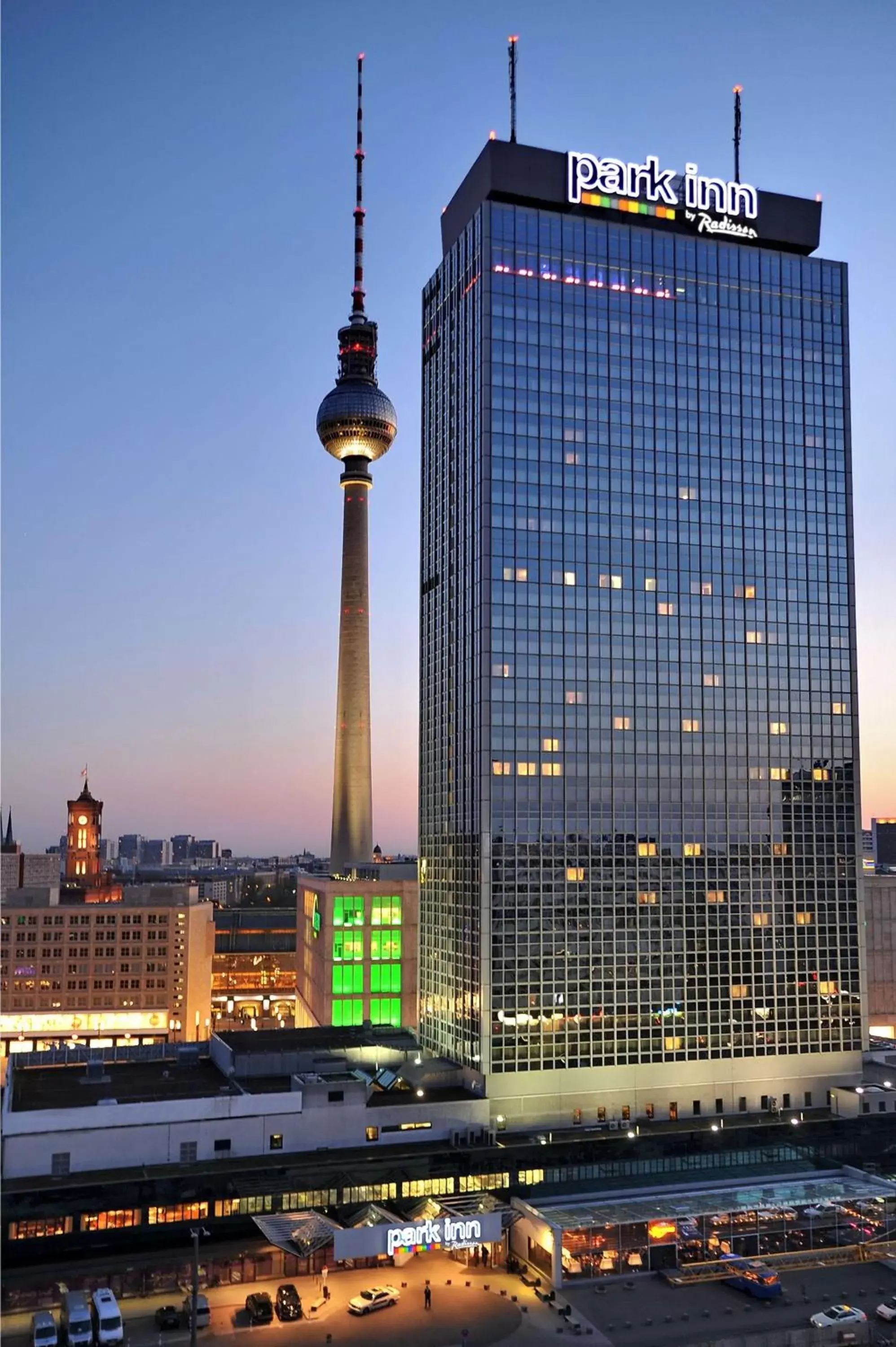Park Inn by Radisson Berlin Alexanderplatz Park Inn by Radisson Berlin Alexanderplatz