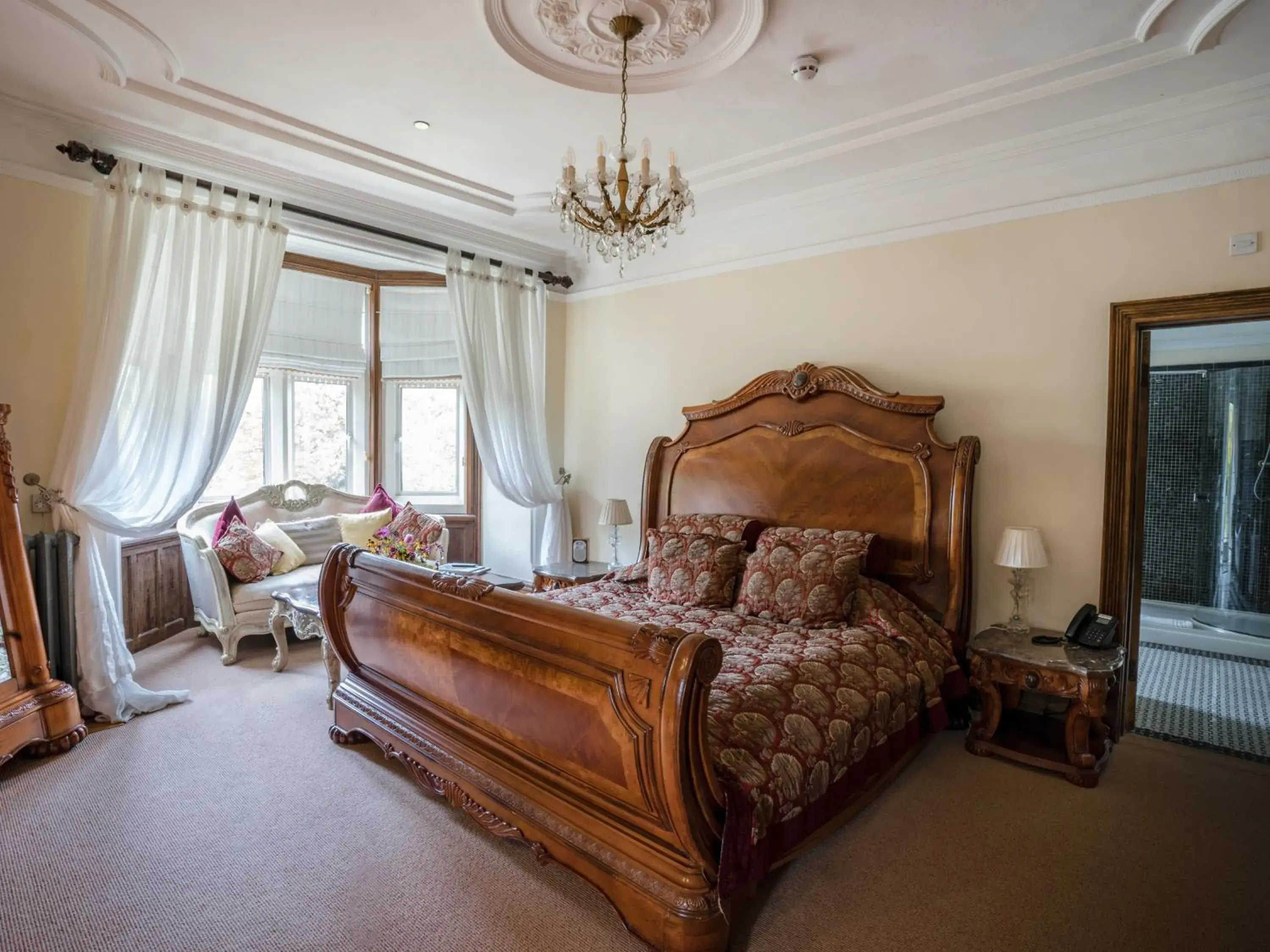 Deluxe King Suite in Berwick Lodge Deluxe King Suite in Berwick Lodge