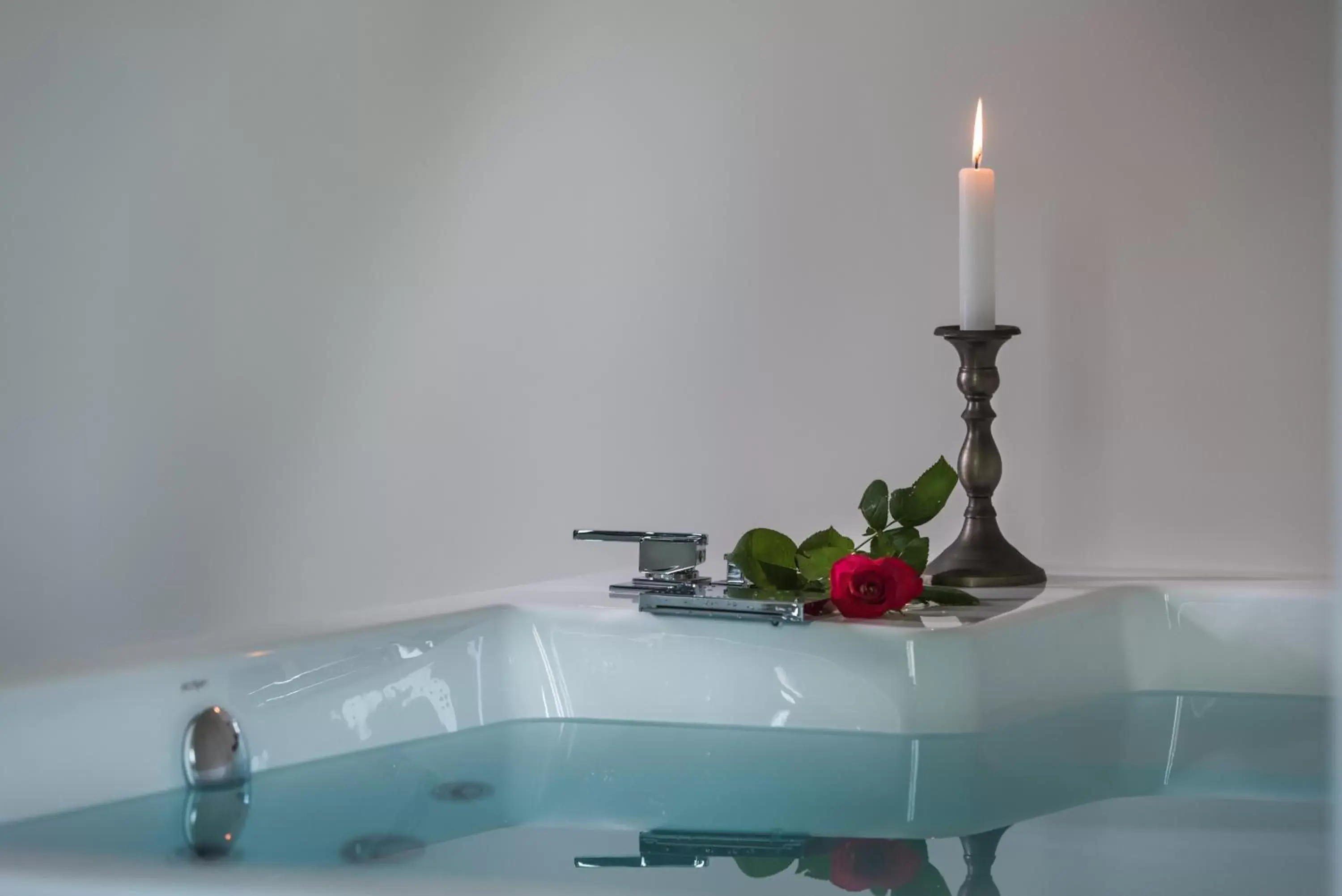 Loft Prestige Suite with Hot Tub in Athens One Smart Hotel Loft Prestige Suite with Hot Tub in Athens One Smart Hotel